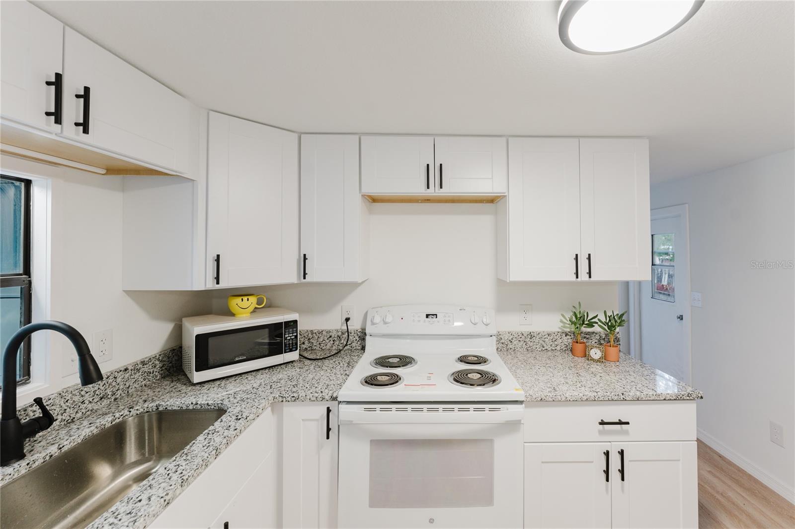 Image 17 of 28 For 18579 26th Street