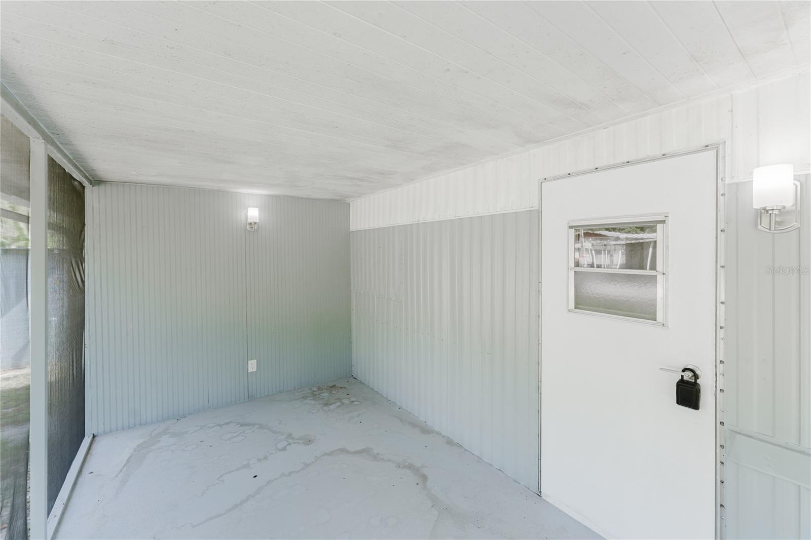 Image 4 of 28 For 18579 26th Street