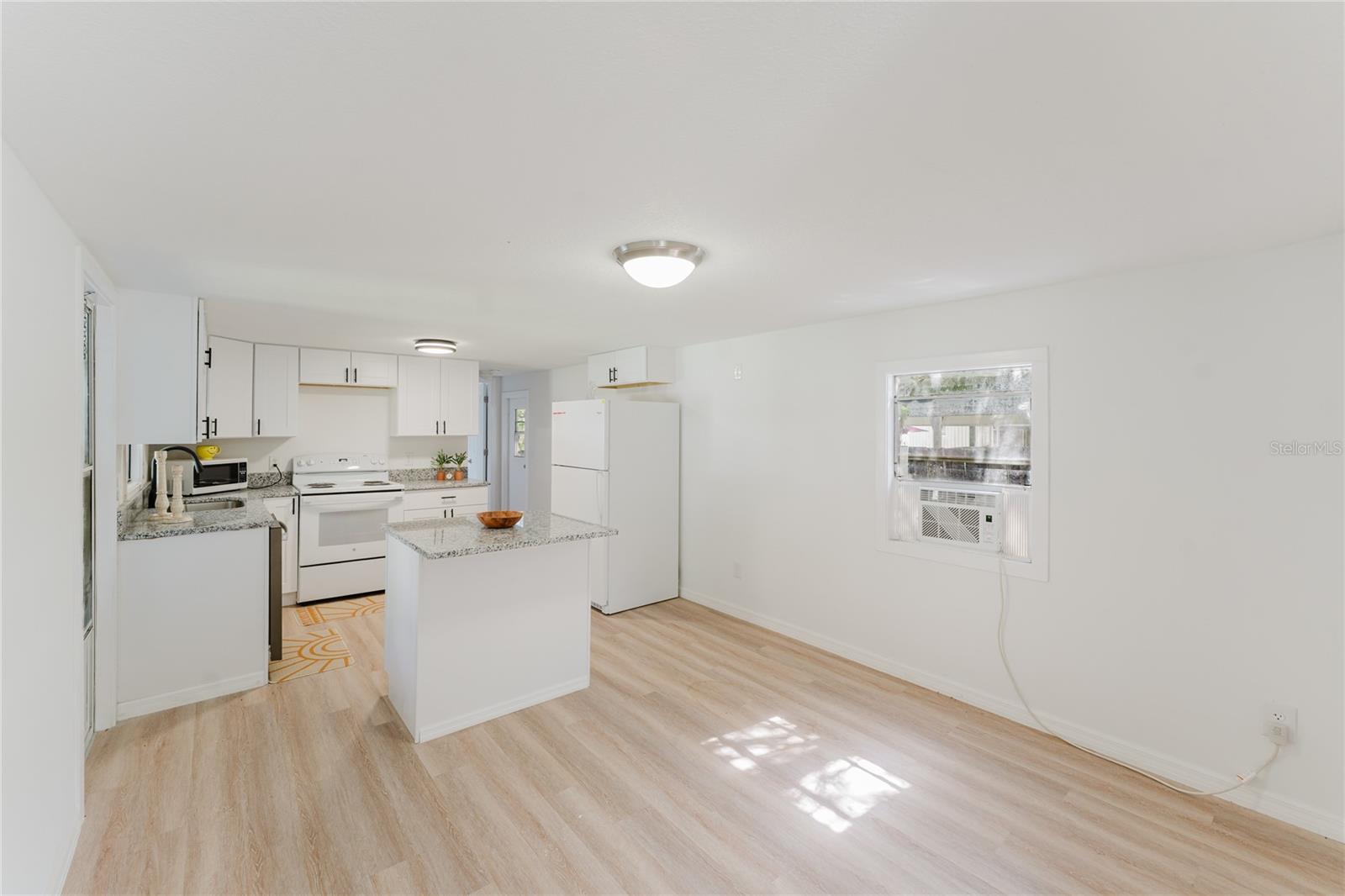 Image 6 of 28 For 18579 26th Street