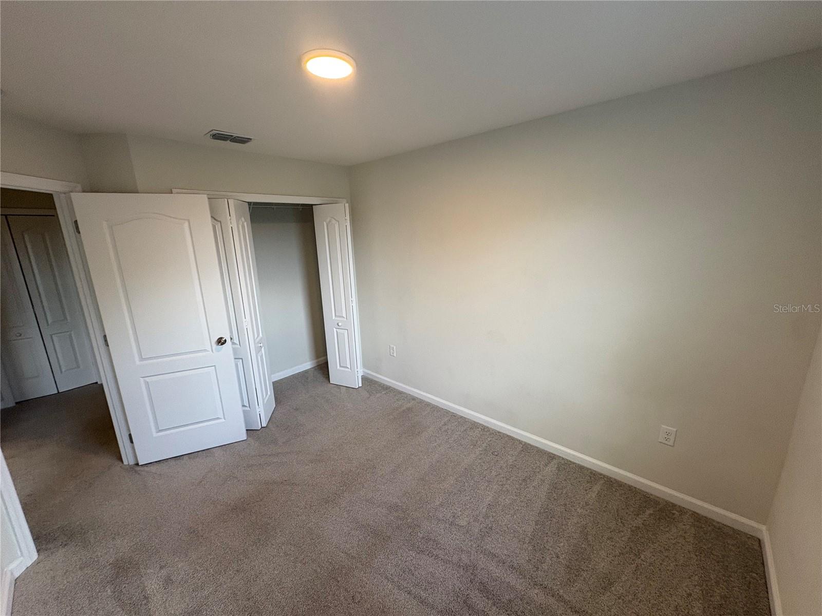 Image 3 of 10 For 2811 Narcoossee Commons Way