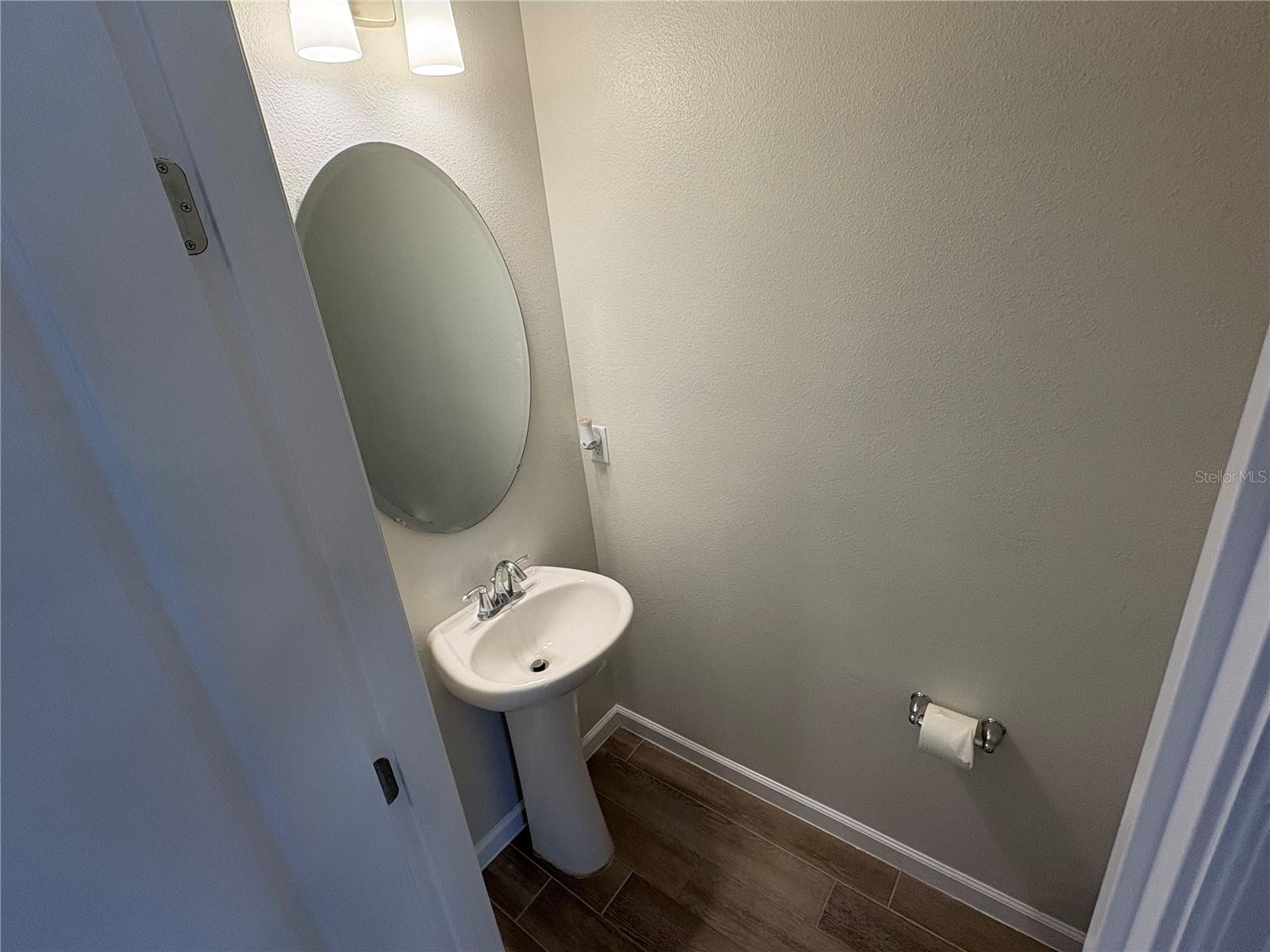Image 7 of 10 For 2811 Narcoossee Commons Way