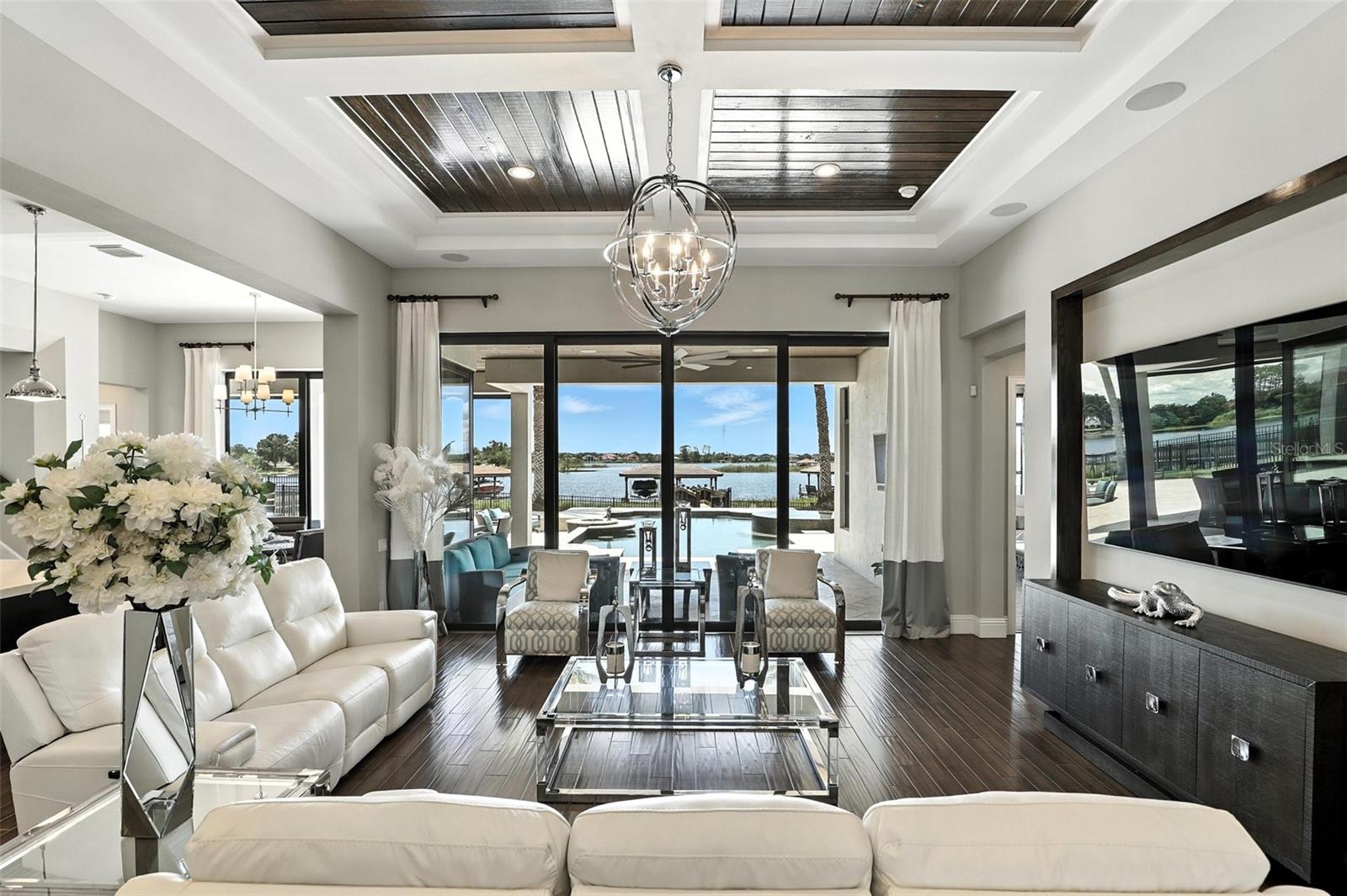 Image 18 of 91 For 12132 Montalcino Circle