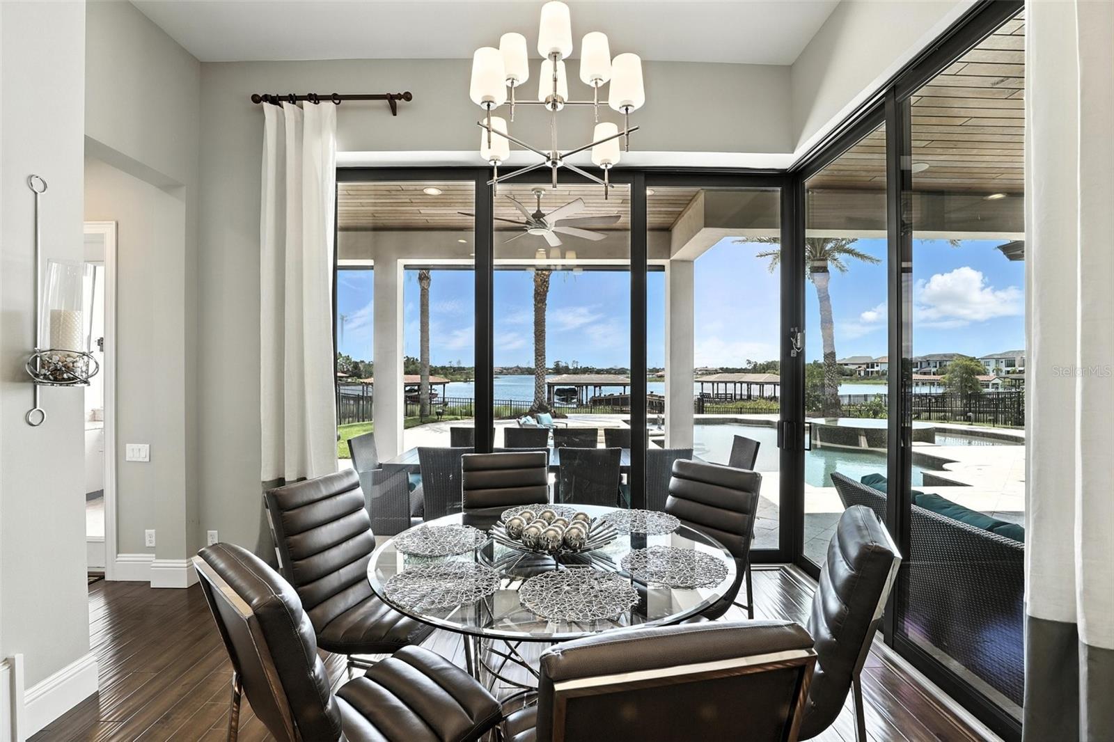 Image 25 of 91 For 12132 Montalcino Circle