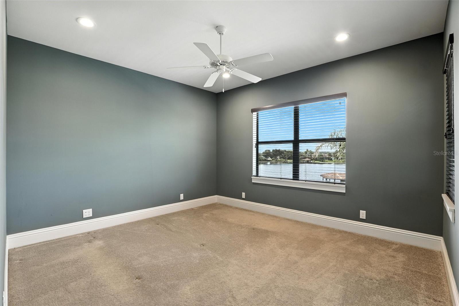 Image 60 of 91 For 12132 Montalcino Circle