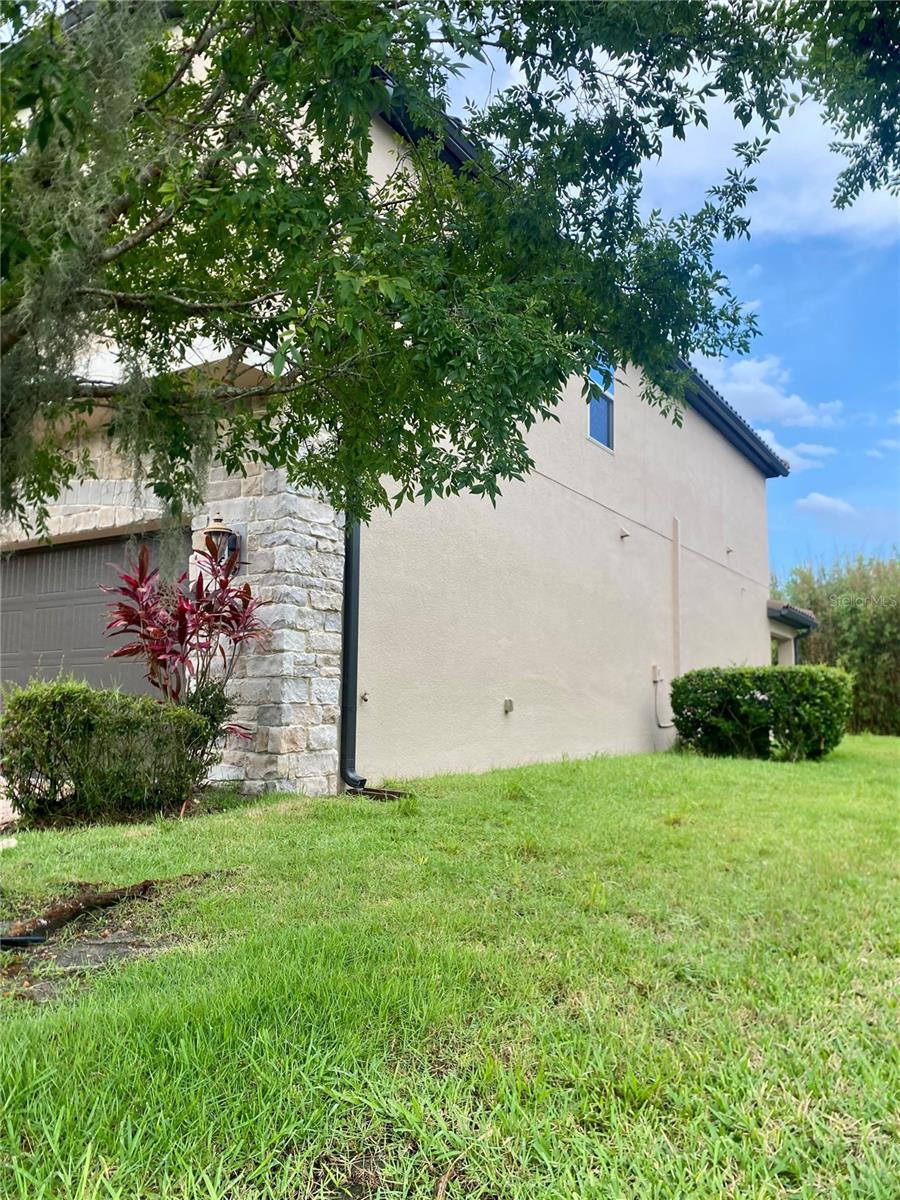 Image 3 of 40 For 14847 Golden Sunburst Avenue