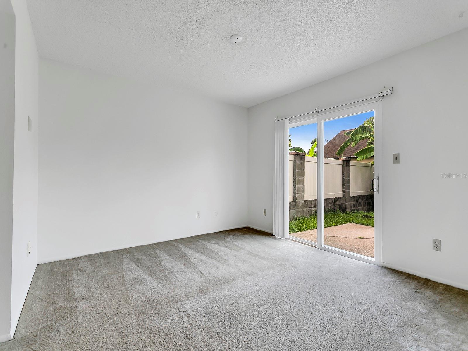 Image 8 of 14 For 8636 Drayton Court