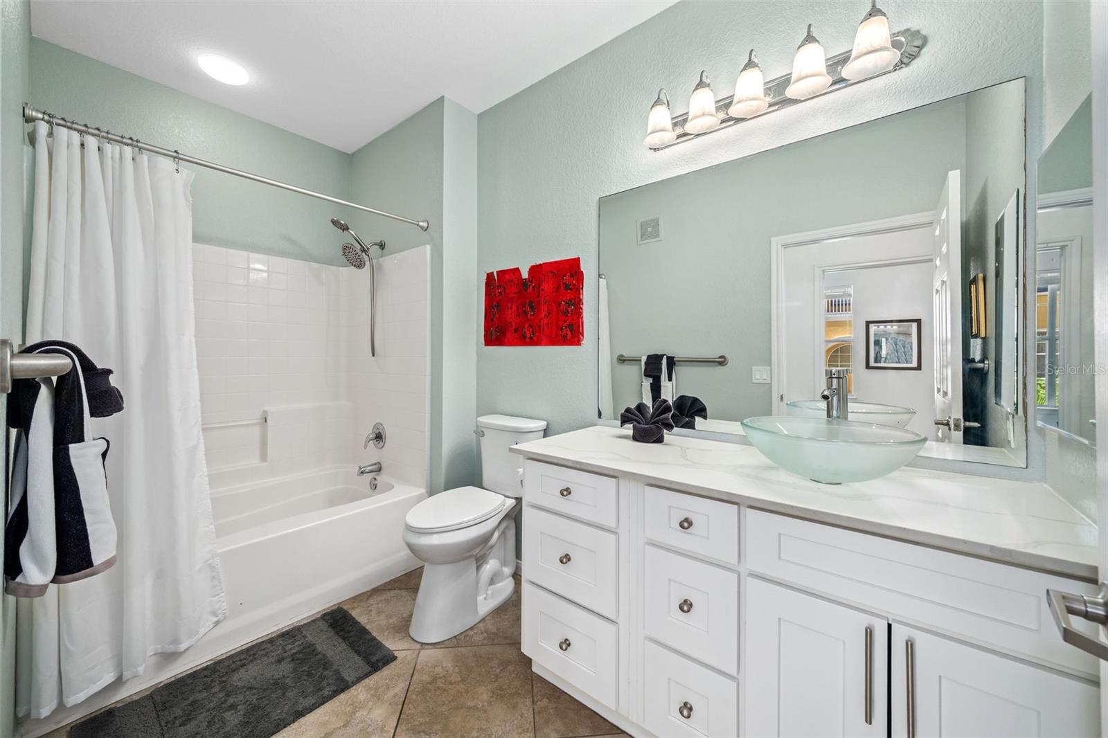 Image 16 of 18 For 860 Orange Avenue 210
