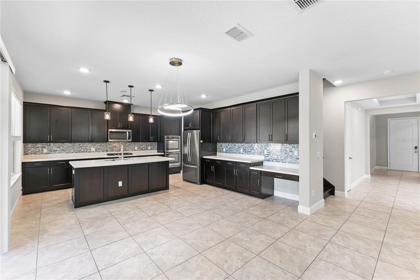 Image 20 of 45 For 13572 Gorgona Isle Drive