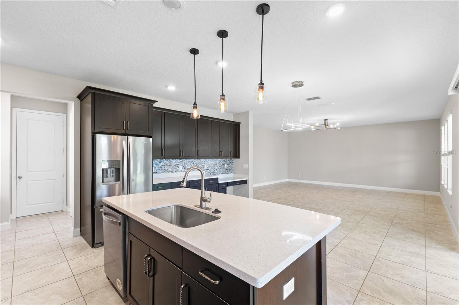 Image 24 of 45 For 13572 Gorgona Isle Drive