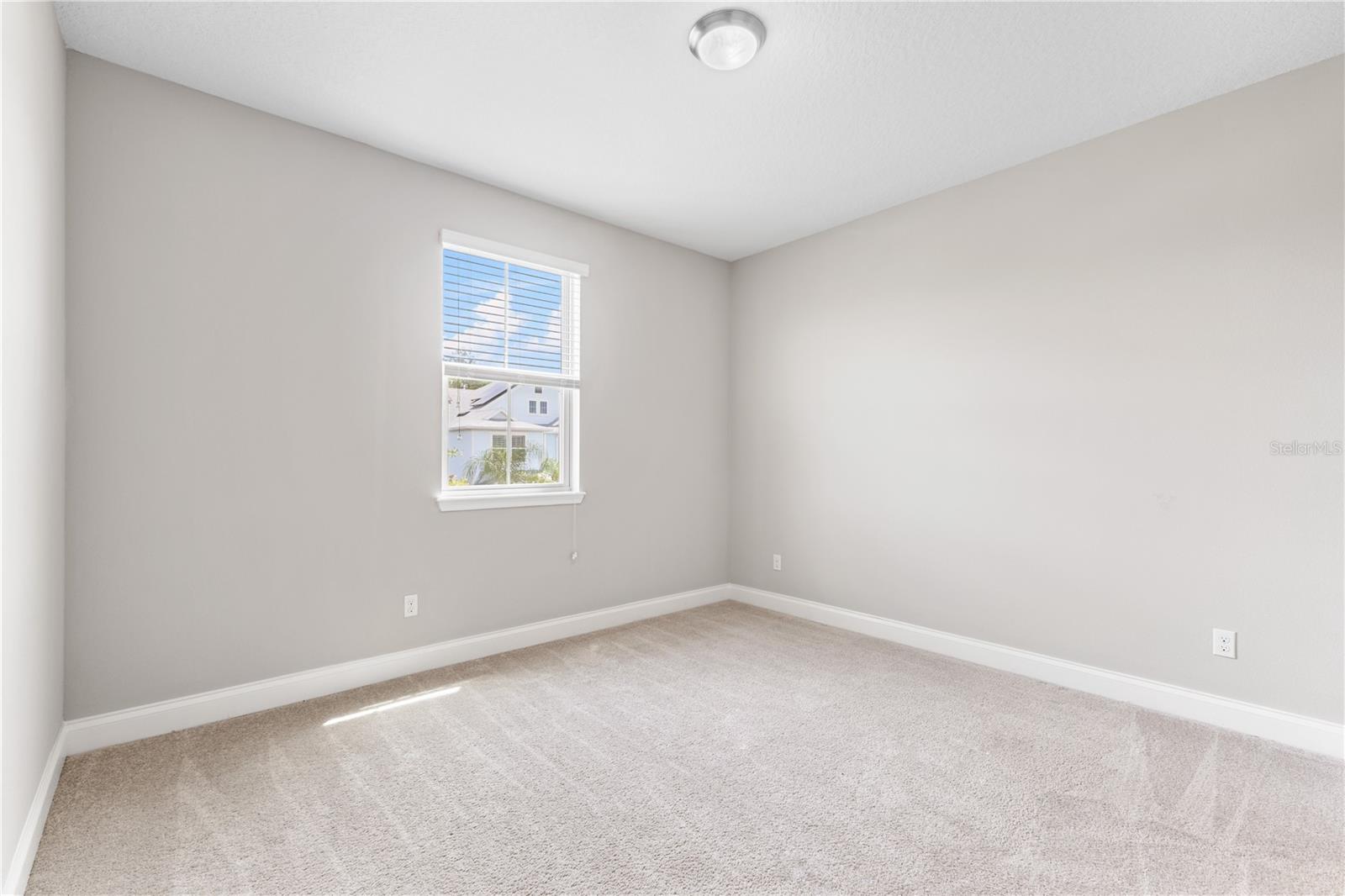Image 29 of 45 For 13572 Gorgona Isle Drive