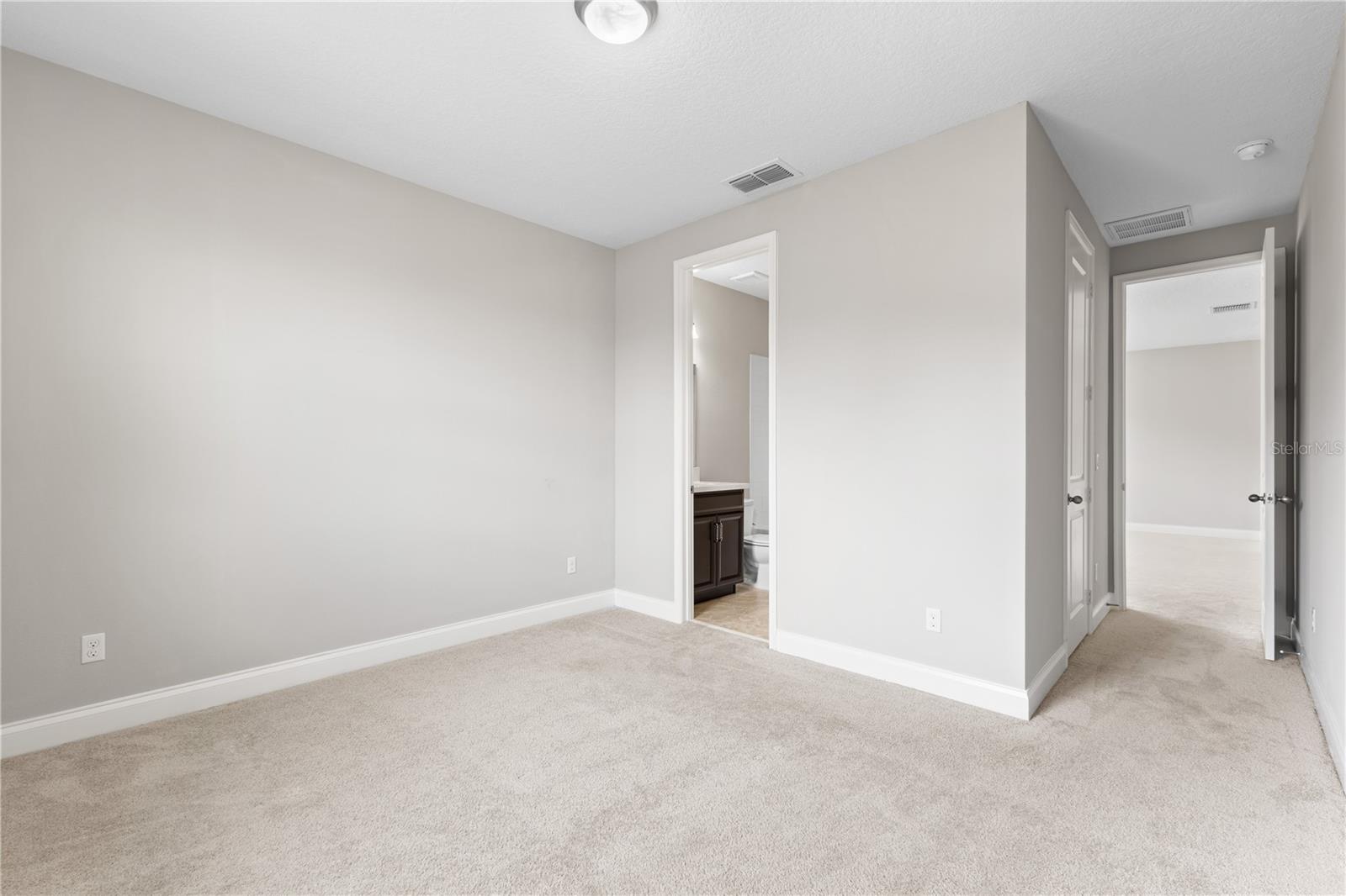 Image 31 of 45 For 13572 Gorgona Isle Drive