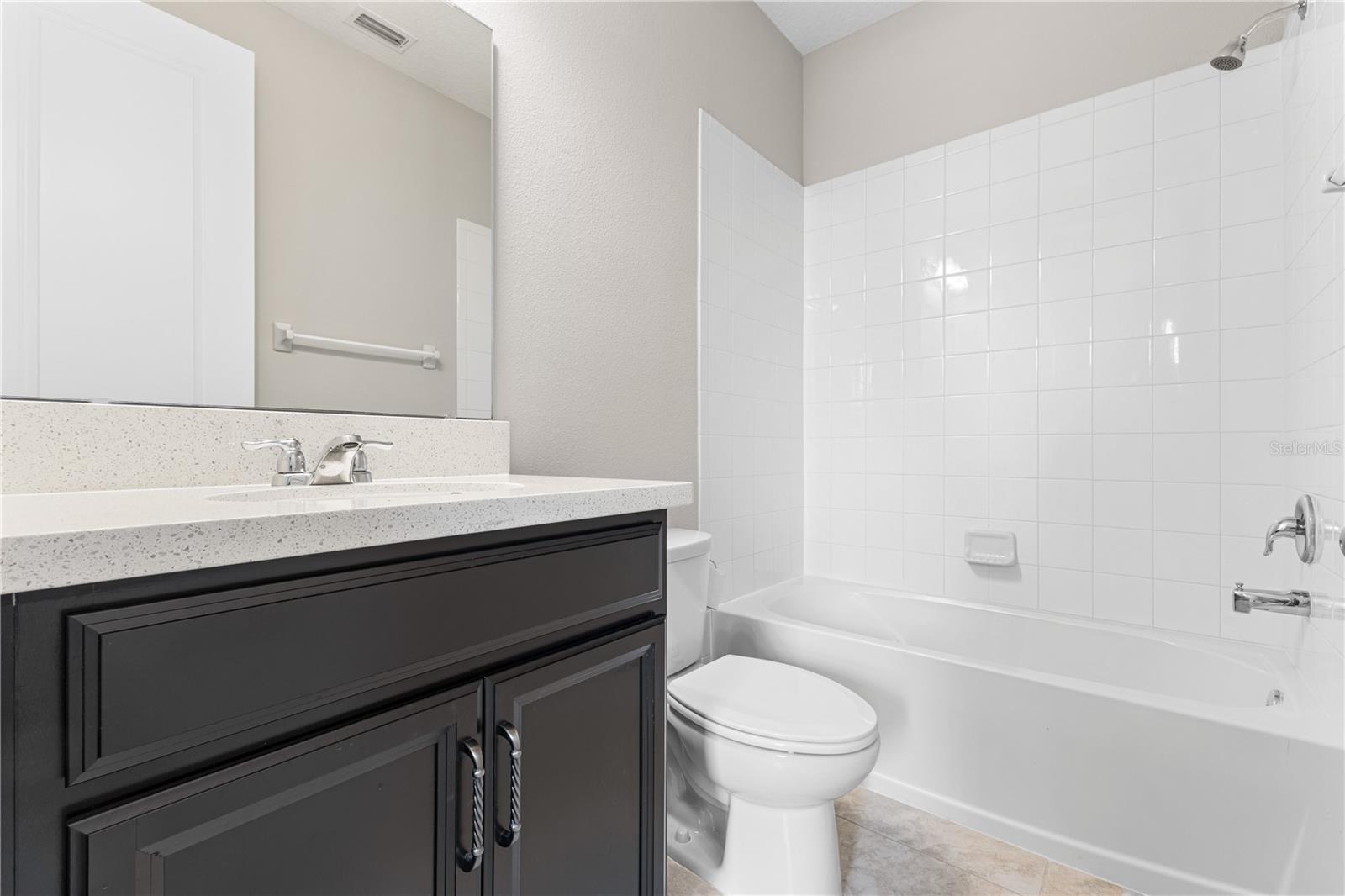 Image 32 of 45 For 13572 Gorgona Isle Drive