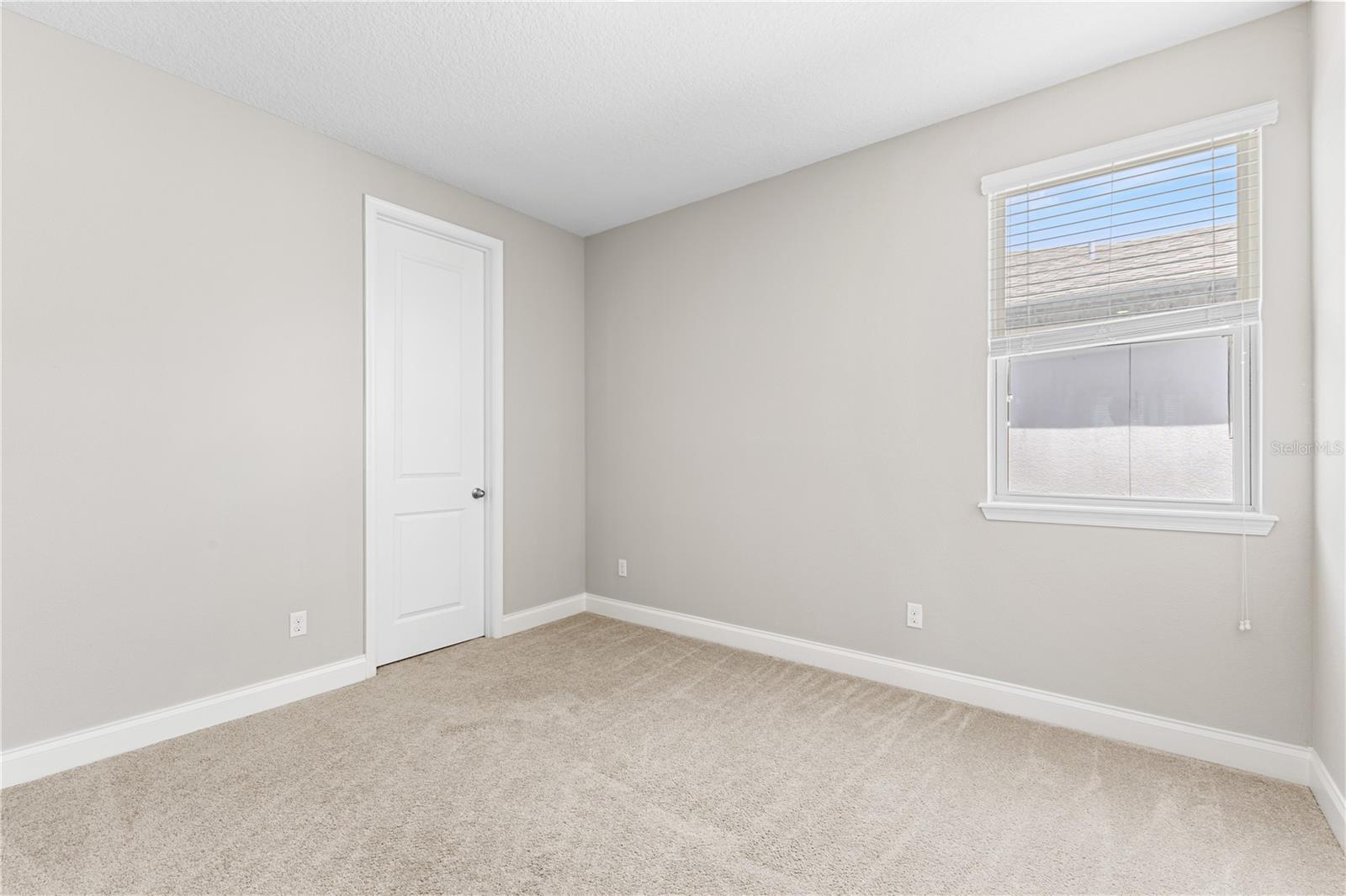 Image 33 of 45 For 13572 Gorgona Isle Drive