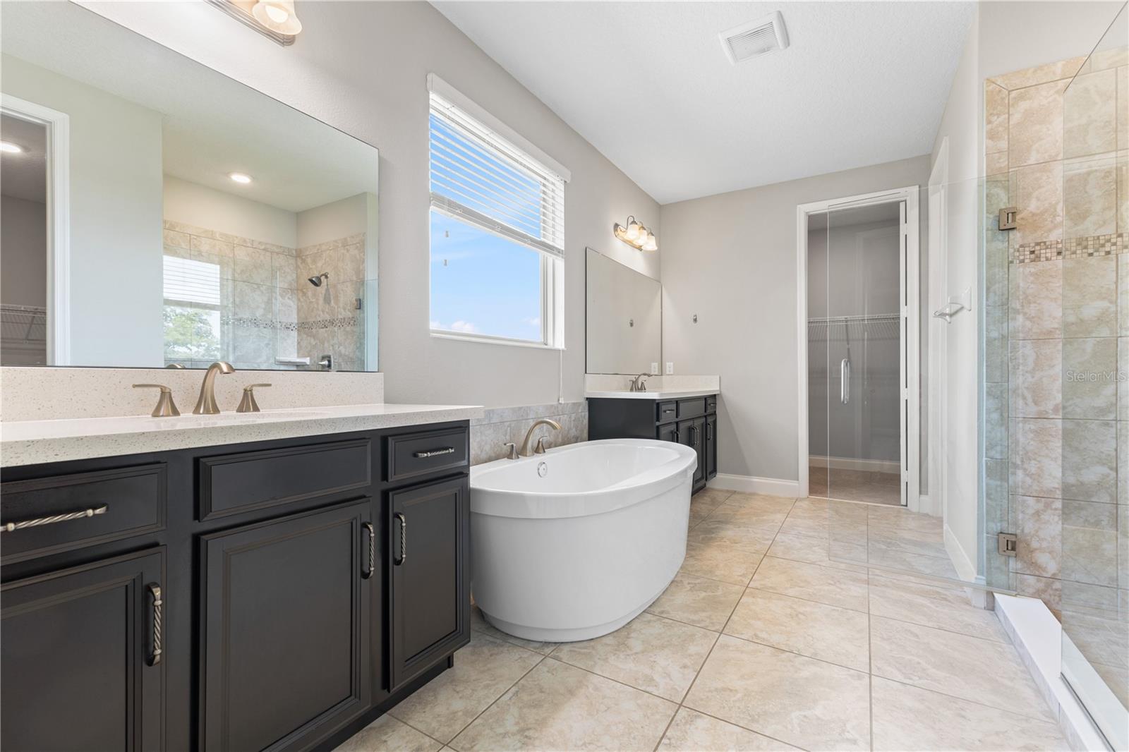 Image 40 of 45 For 13572 Gorgona Isle Drive