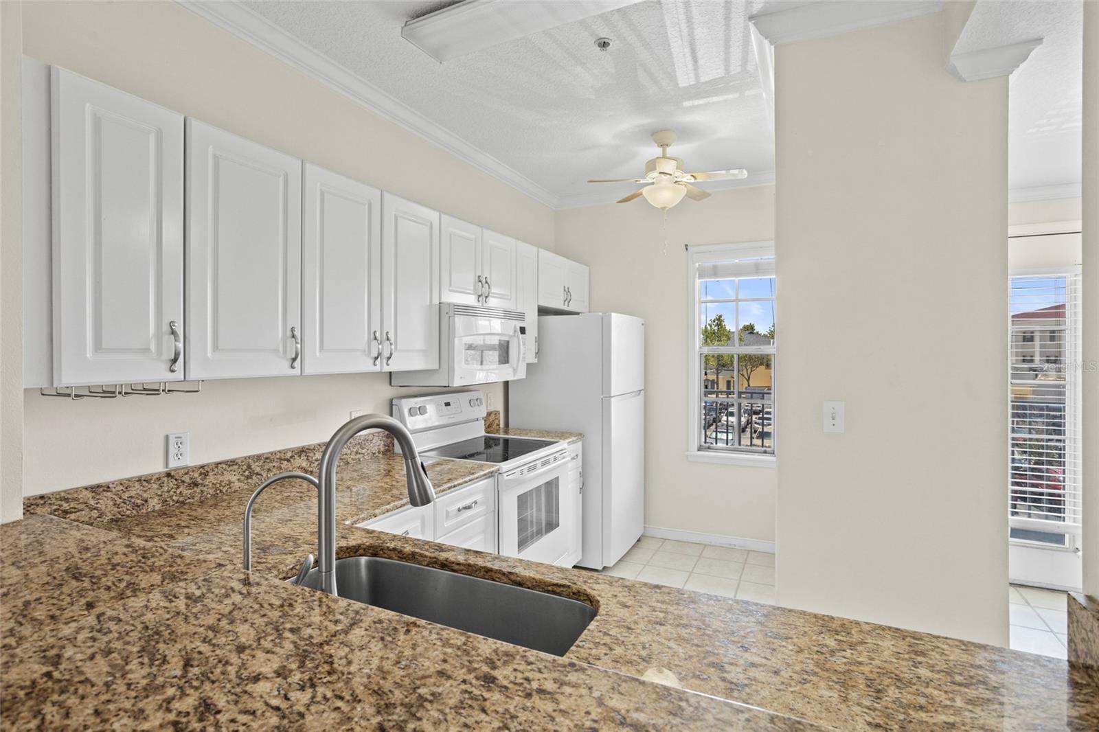 Image 9 of 38 For 660 Celebration Avenue 250