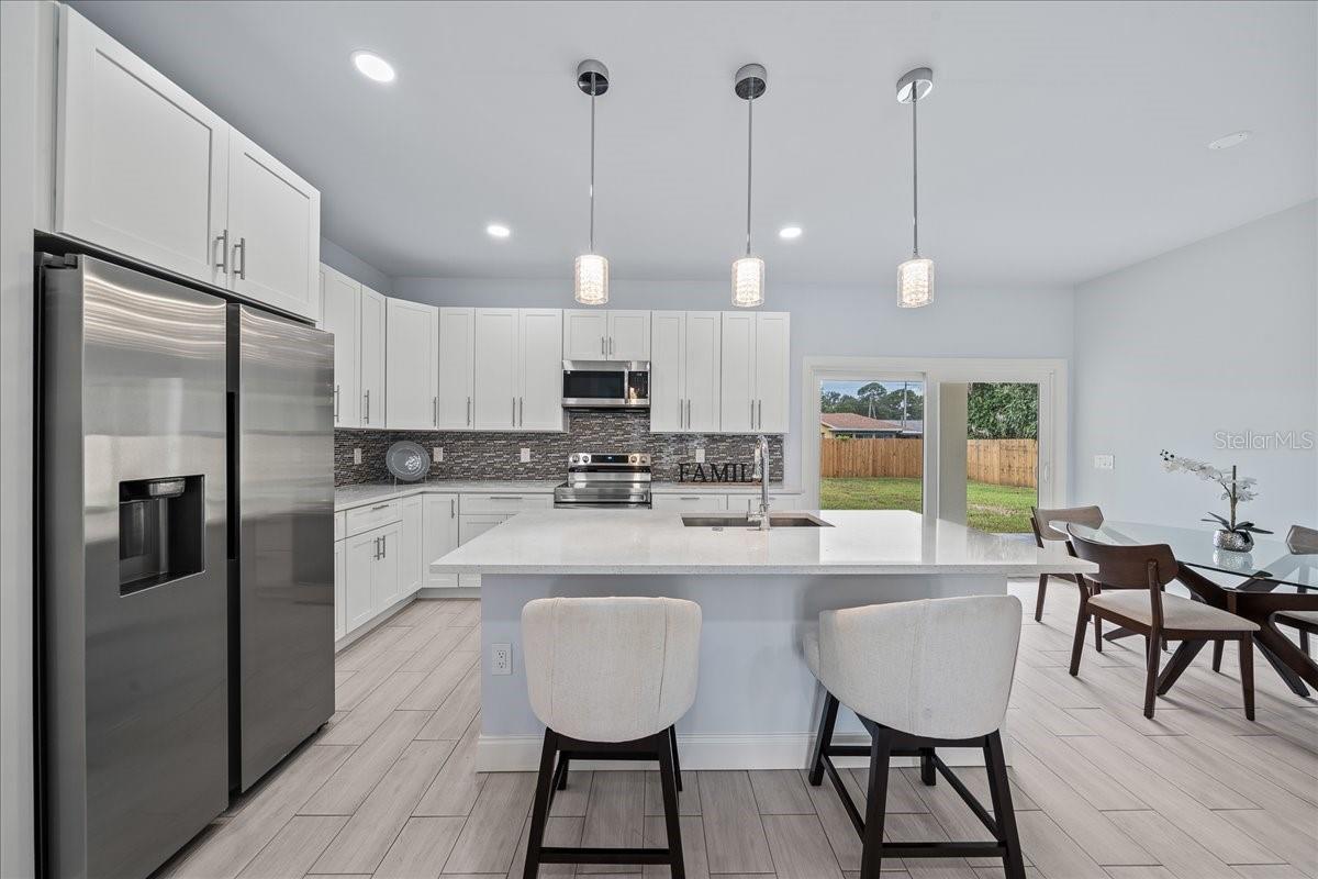 Image 13 of 28 For 7160 Carlowe Avenue