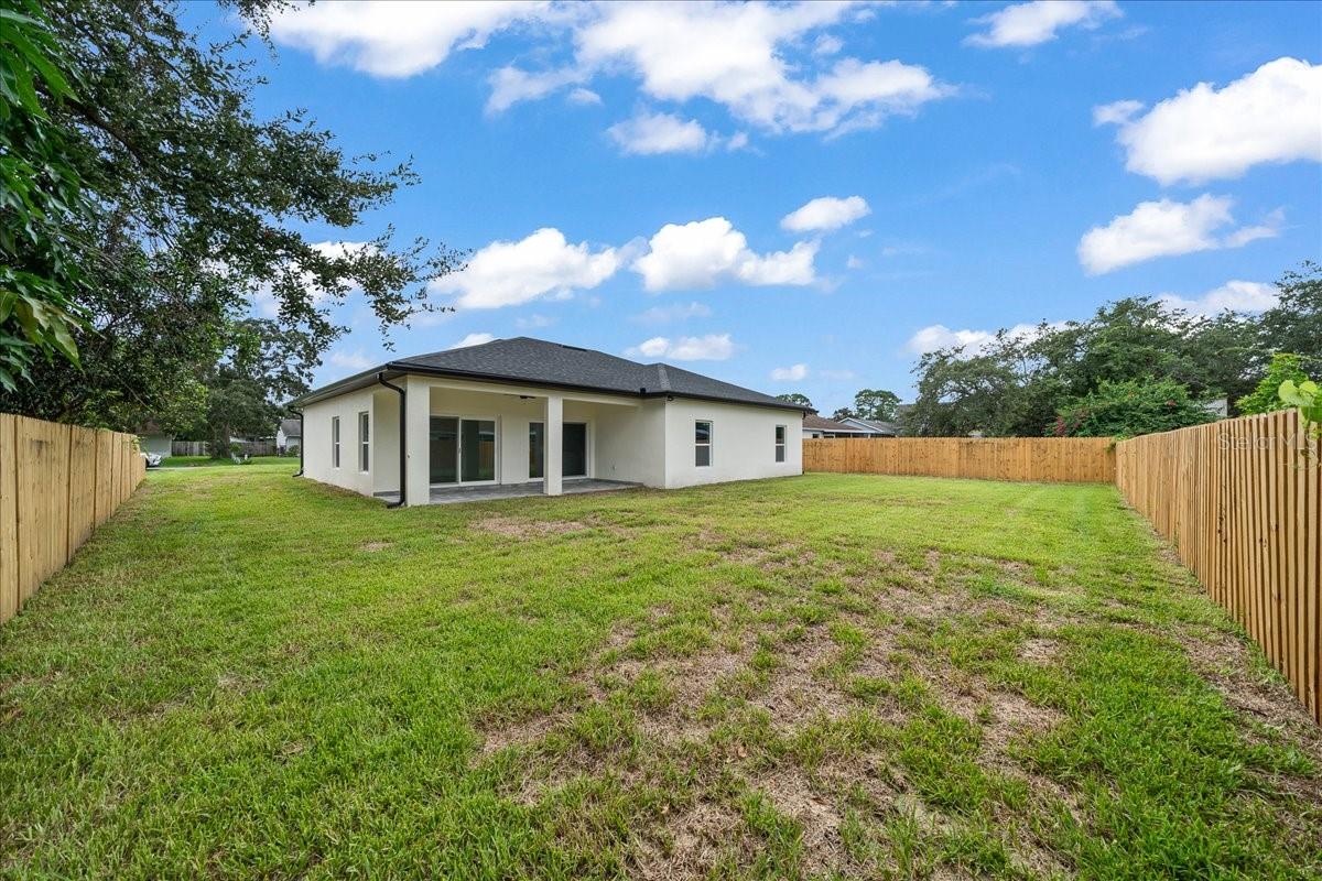 Image 16 of 28 For 7160 Carlowe Avenue