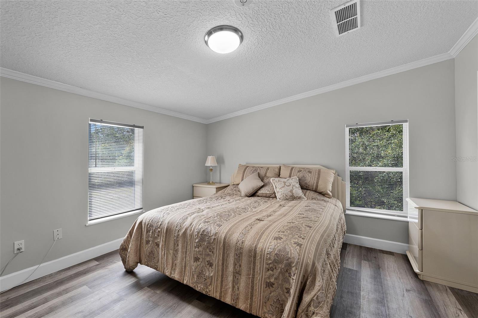 Image 15 of 38 For 43041 Jewell Drive