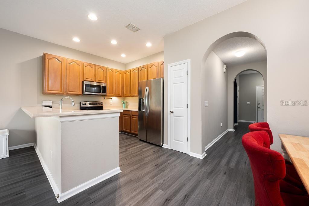 Image 8 of 17 For 11817 Great Commission Way