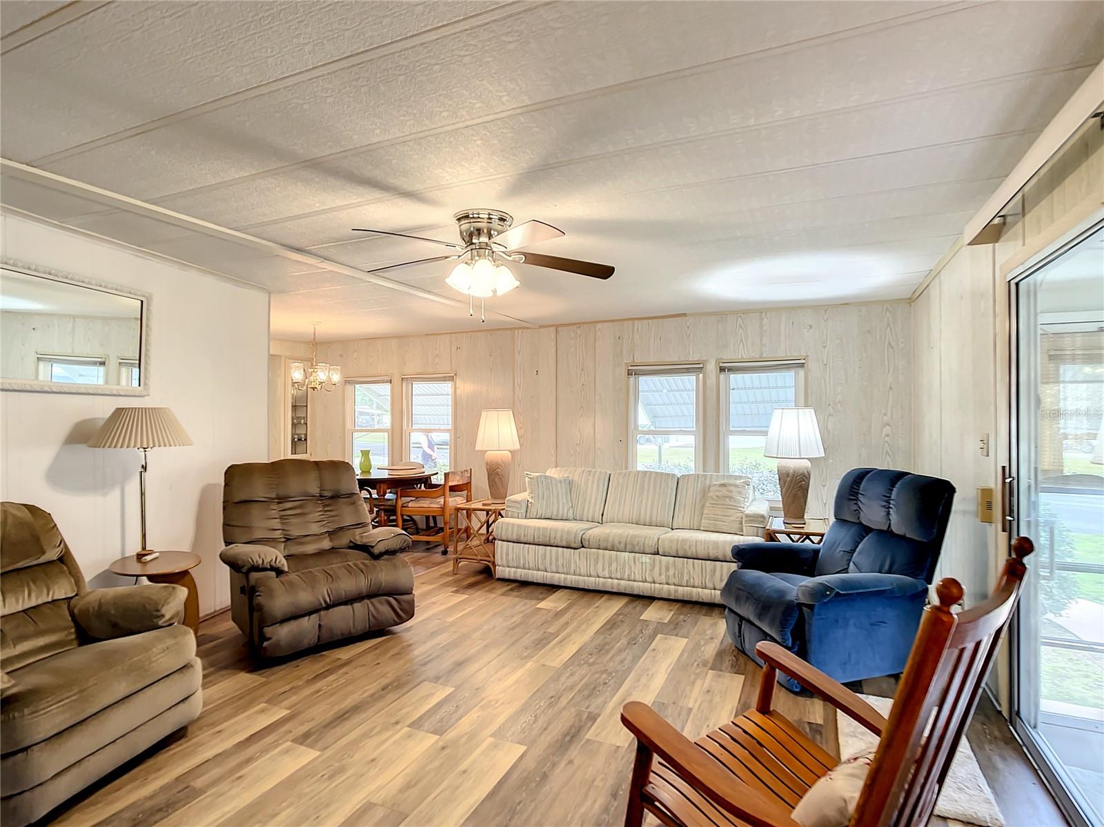 Image 10 of 48 For 601 Pelican Lane