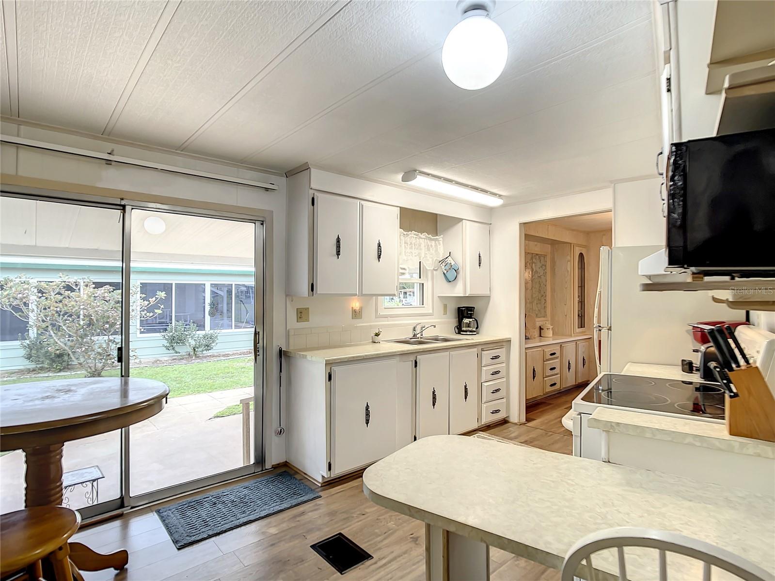 Image 14 of 48 For 601 Pelican Lane