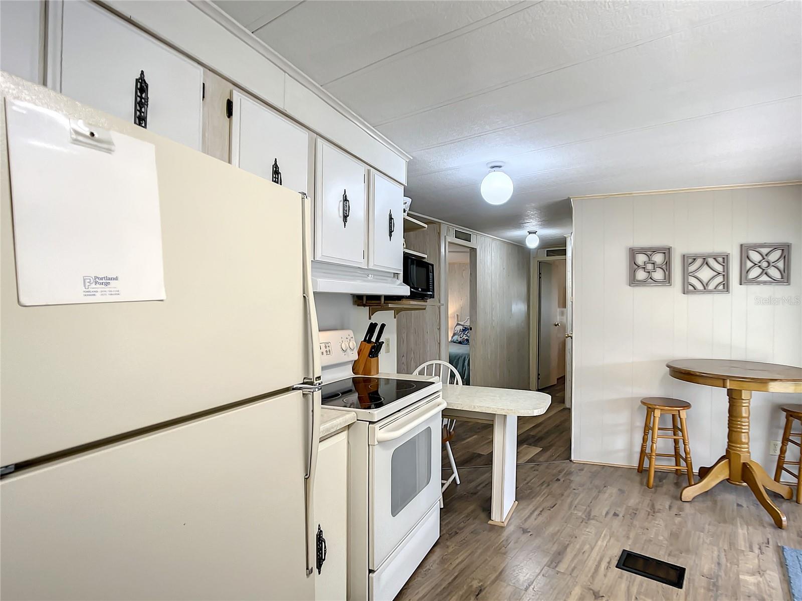 Image 17 of 48 For 601 Pelican Lane