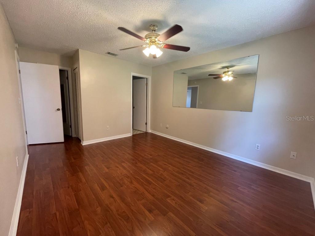 Image 5 of 14 For 1133 Monroe Avenue