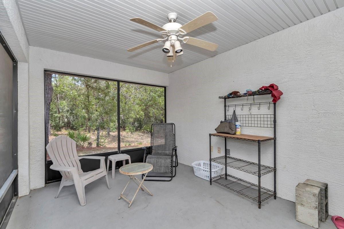 Image 21 of 24 For 7120 Glenridge Circle