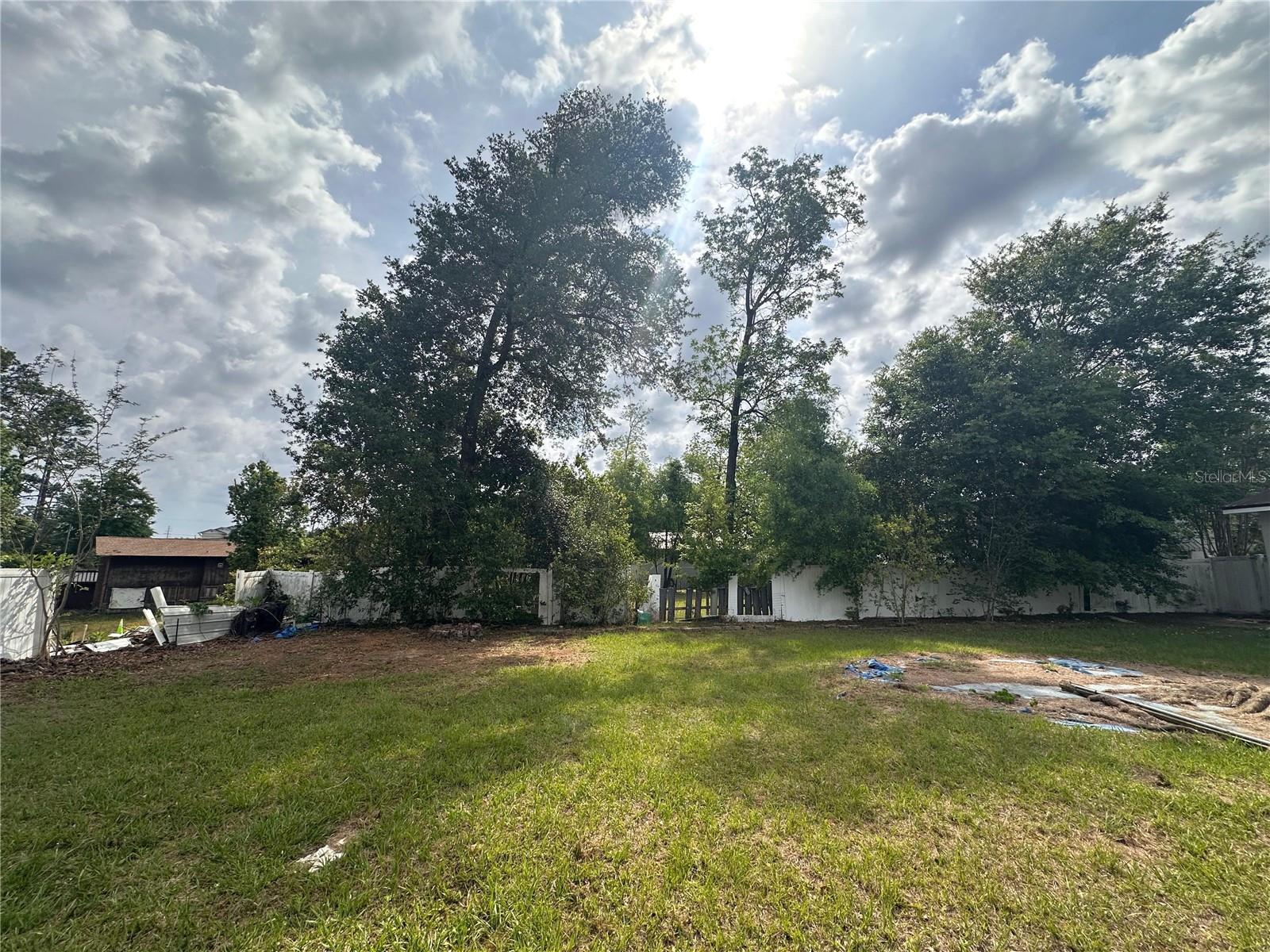 Image 13 of 20 For 4274 2nd Avenue