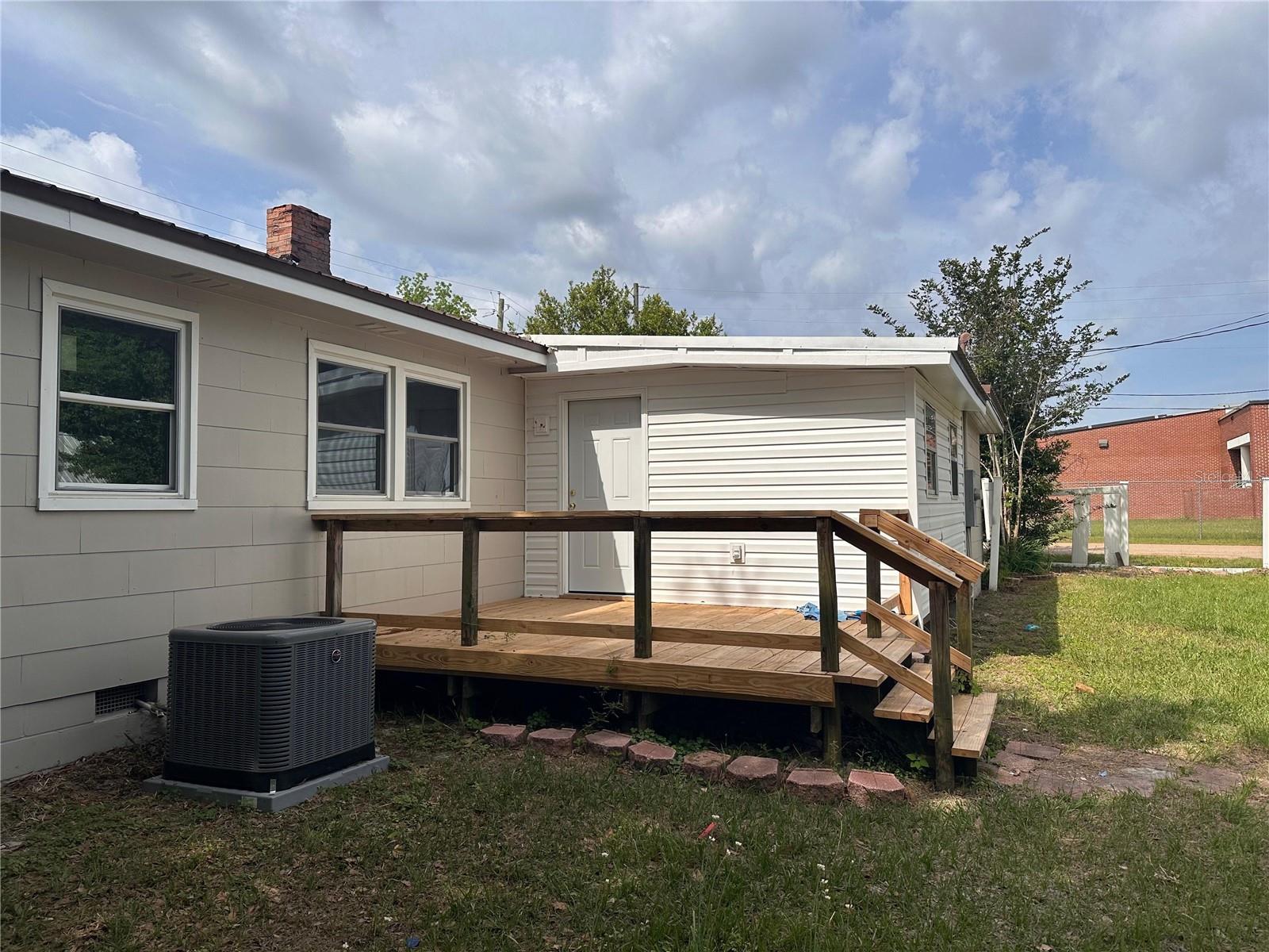Image 3 of 20 For 4274 2nd Avenue