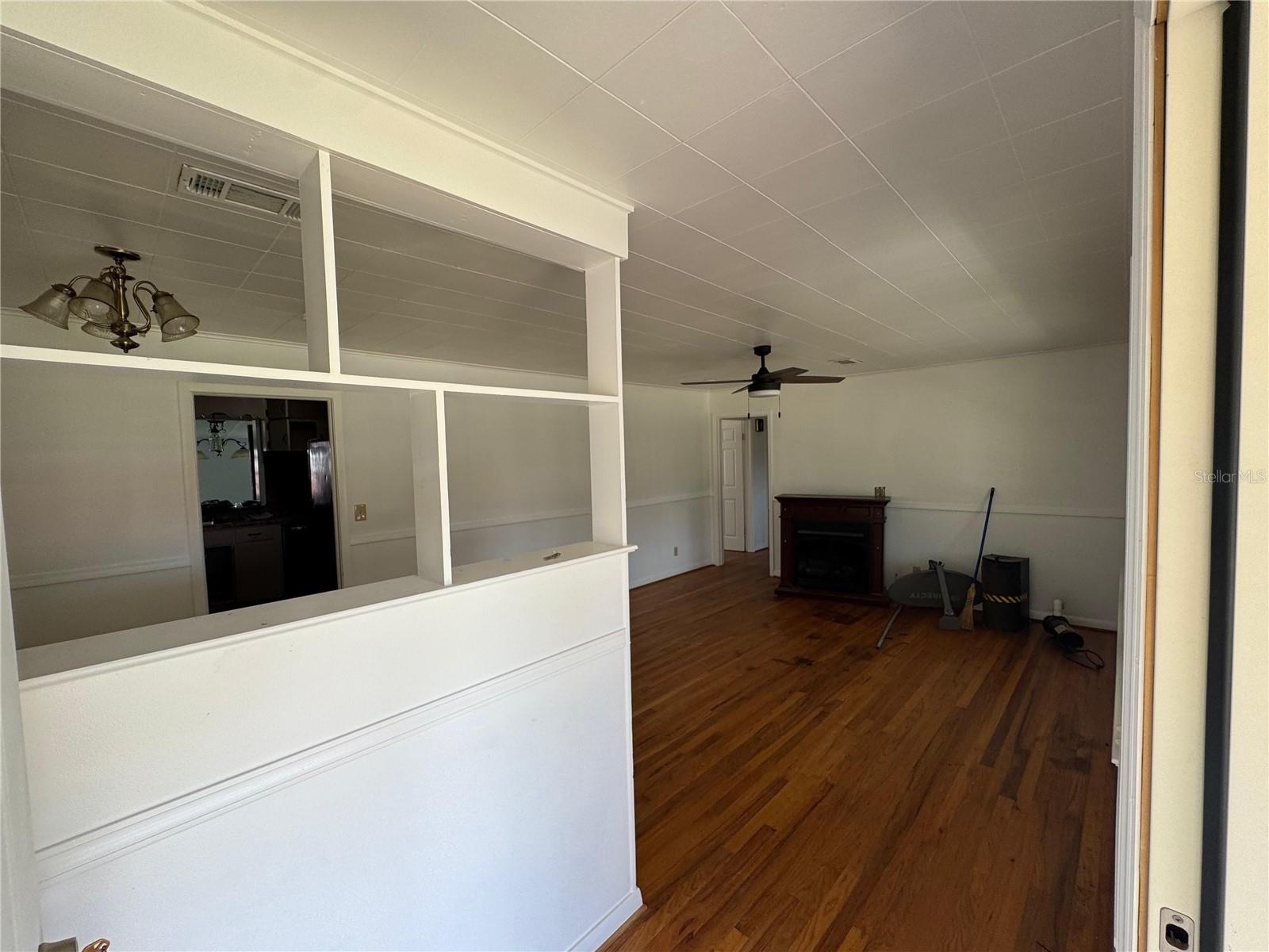 Image 6 of 20 For 4274 2nd Avenue
