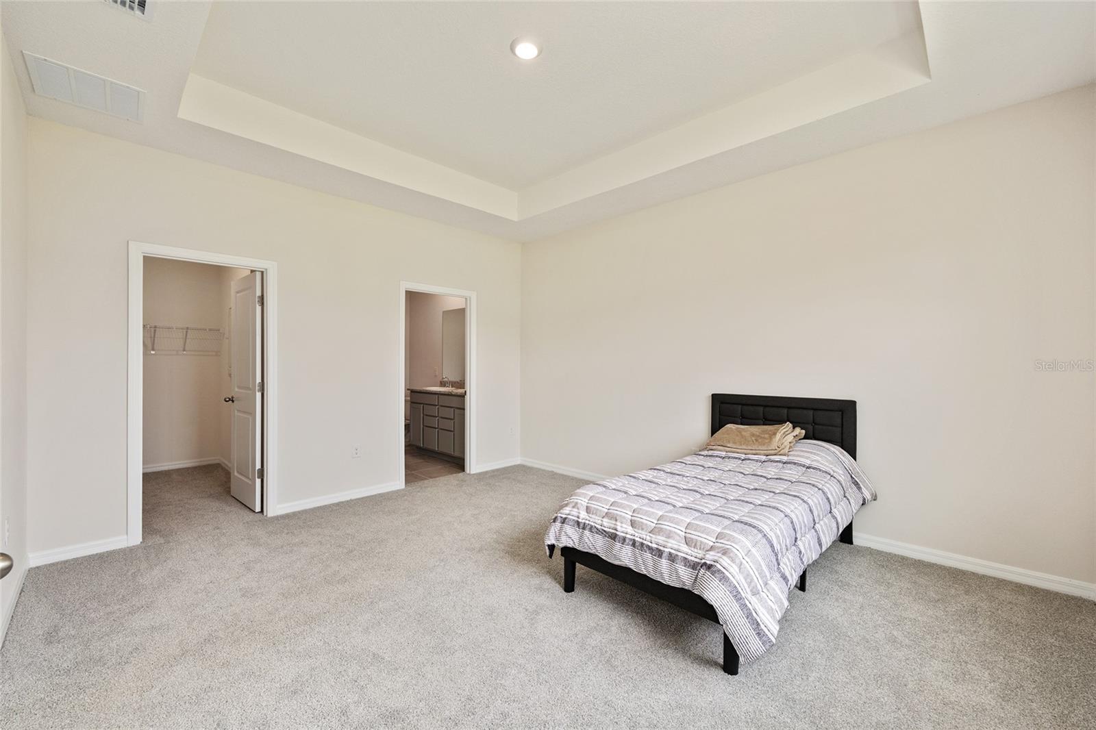 Image 16 of 33 For 5253 43rd Lane Nw