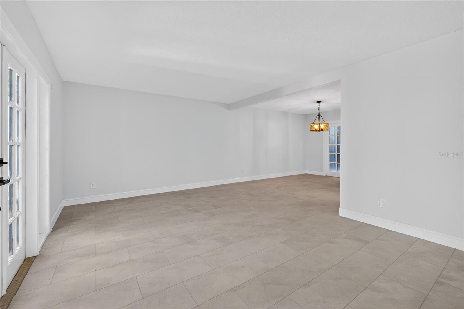 Image 18 of 44 For 4404 Grainary Avenue