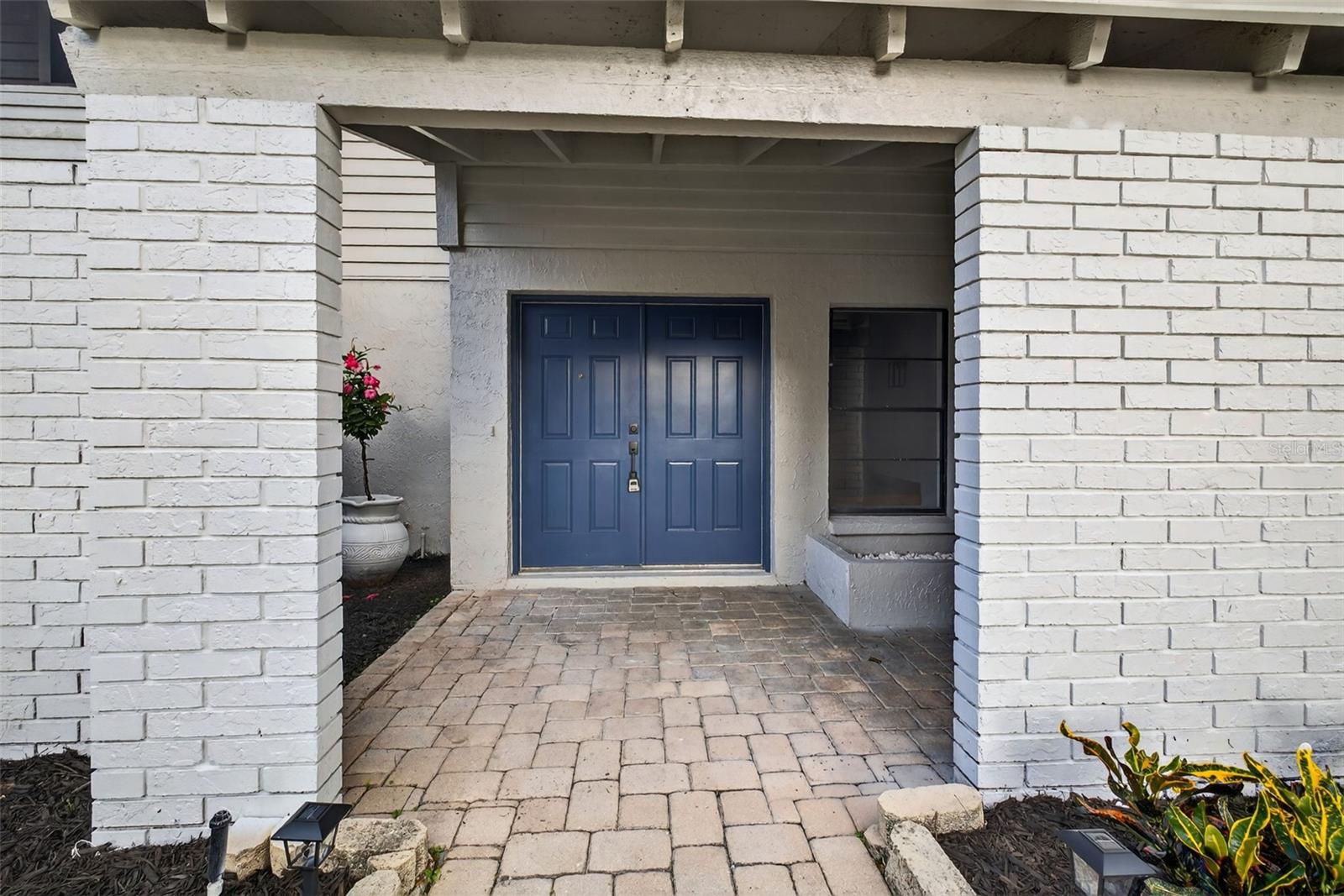 Image 3 of 44 For 4404 Grainary Avenue