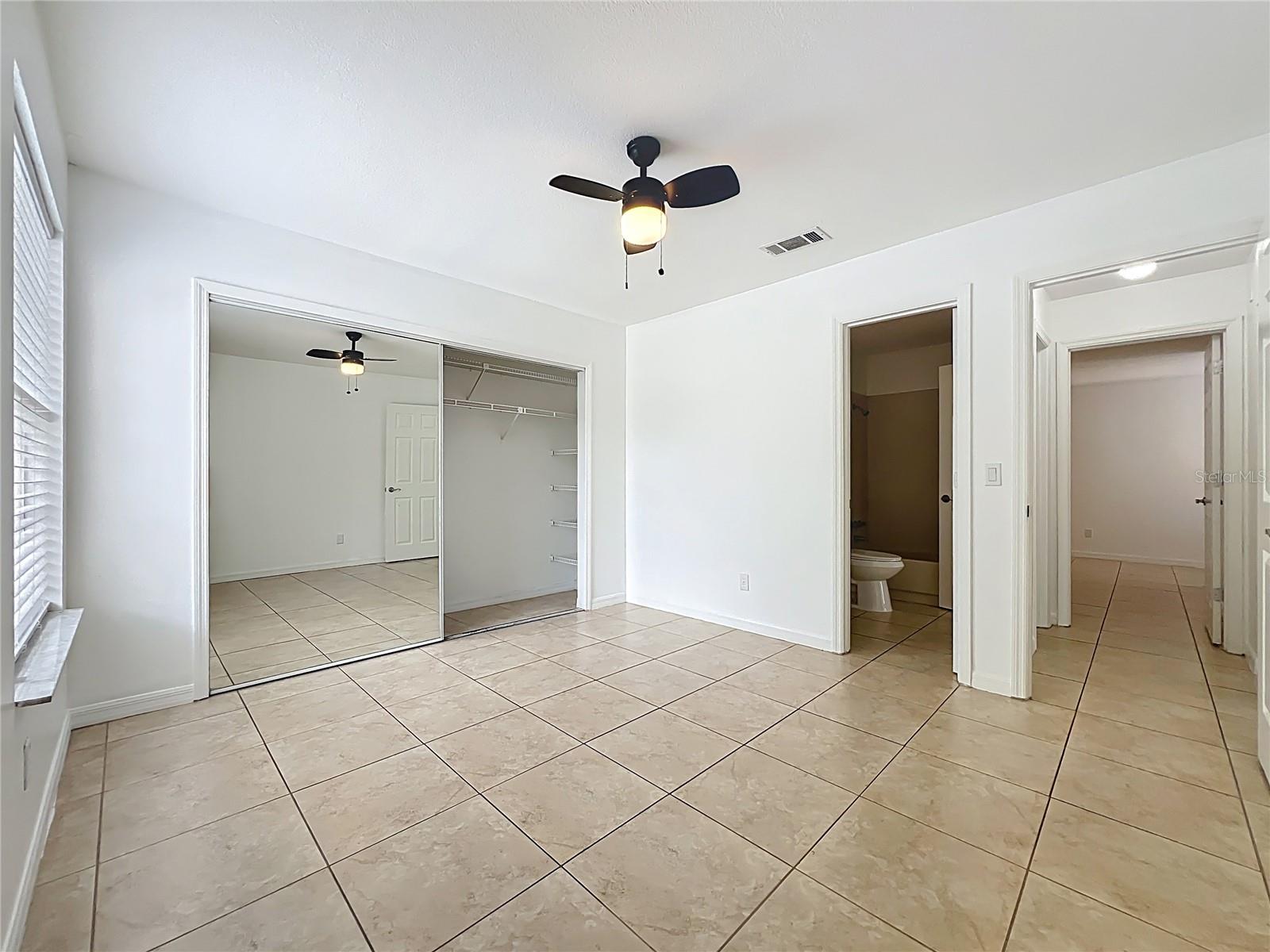 Image 31 of 63 For 645 Stafford Terrace 163