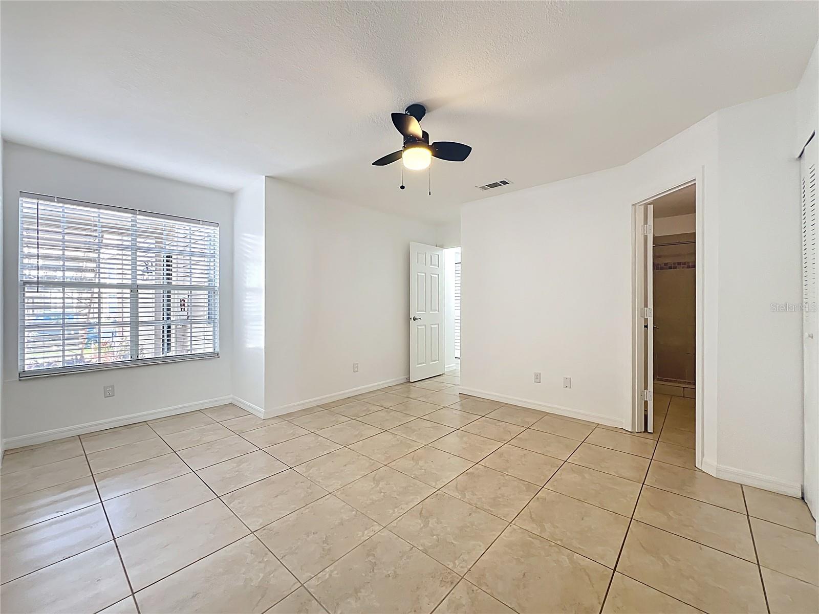 Image 38 of 63 For 645 Stafford Terrace 163
