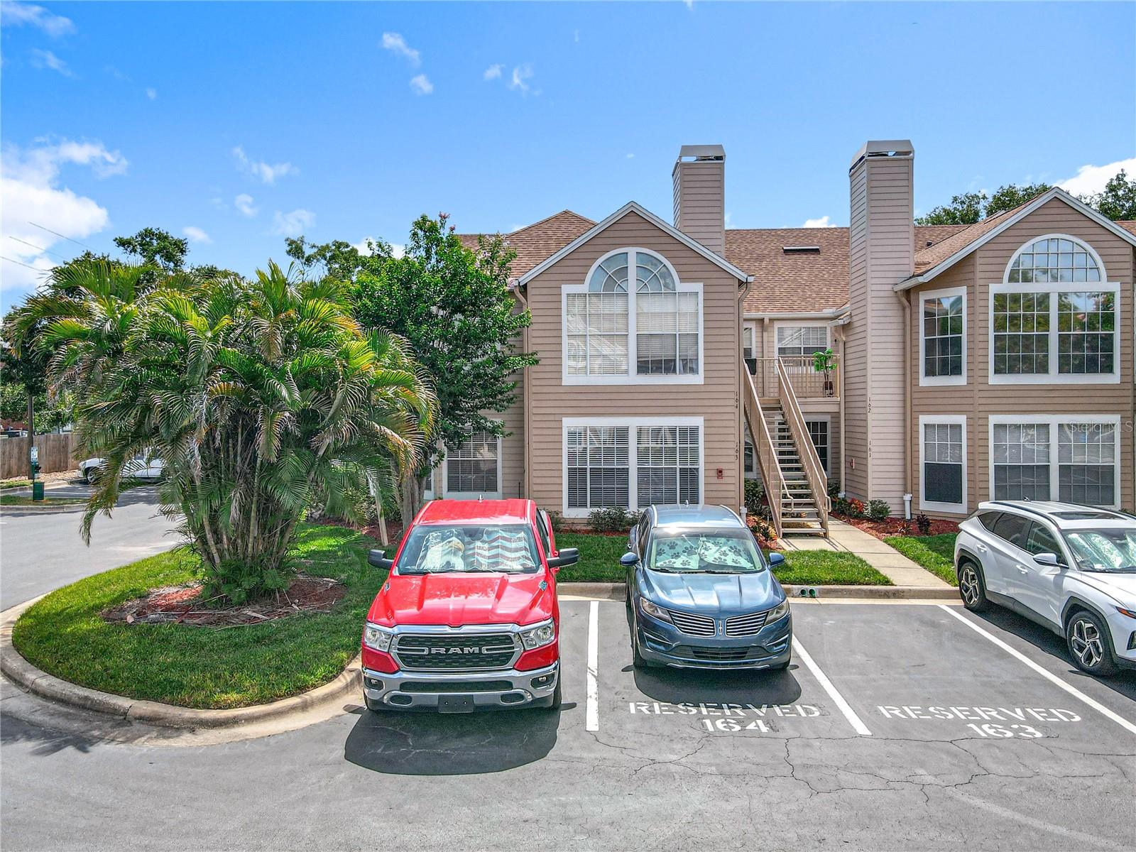 Image 4 of 63 For 645 Stafford Terrace 163
