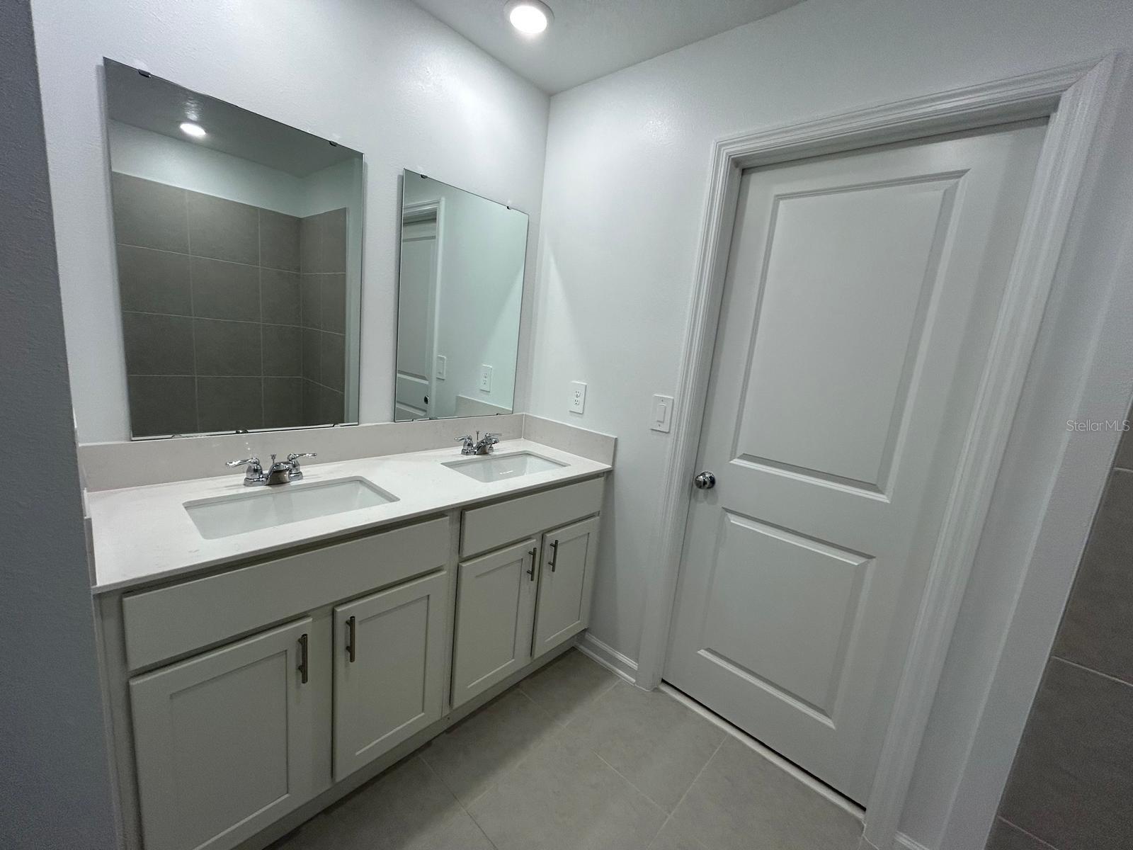 Image 18 of 22 For 5686 Portico Place