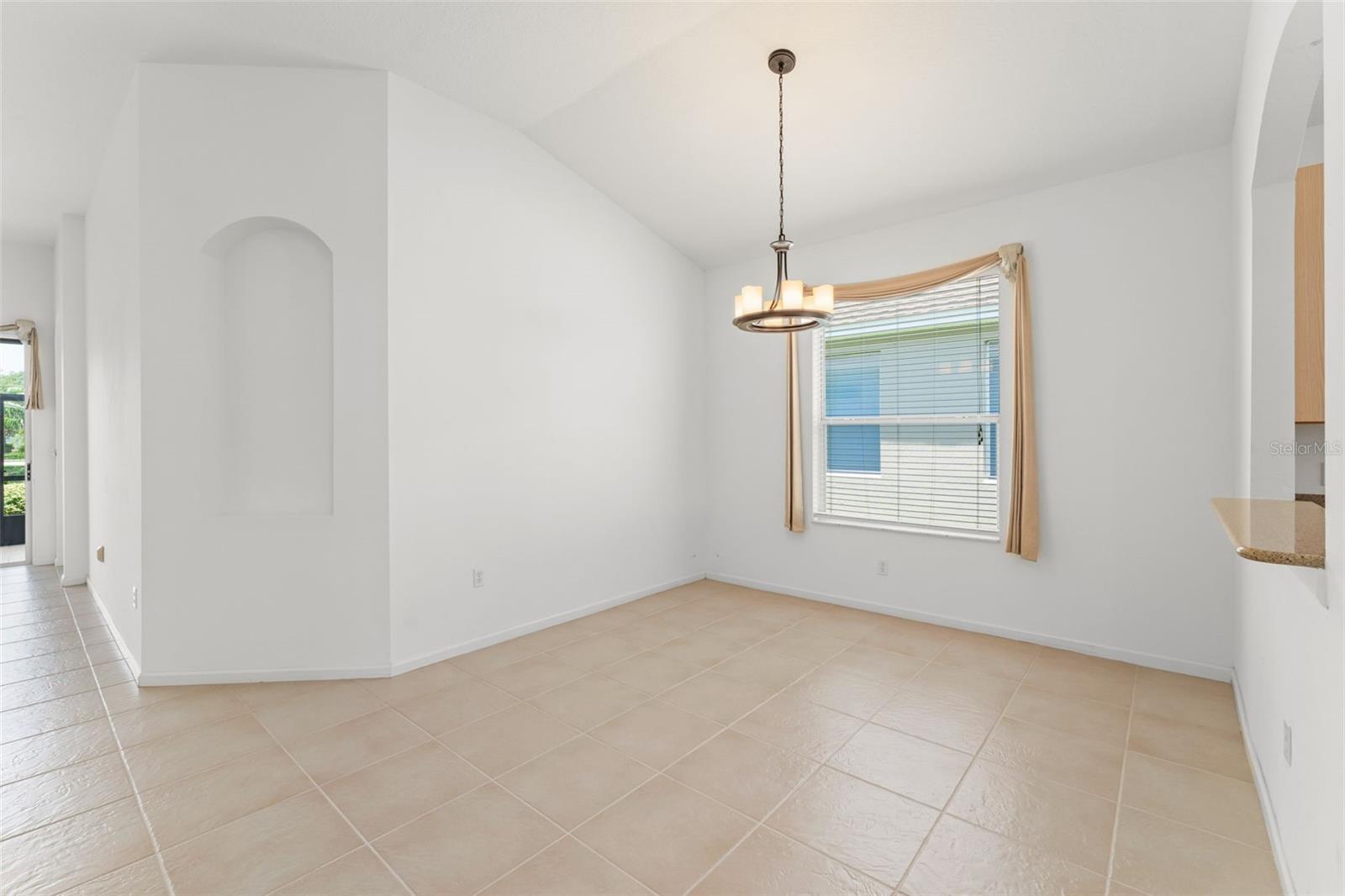 Image 13 of 44 For 3419 Fernwood Drive