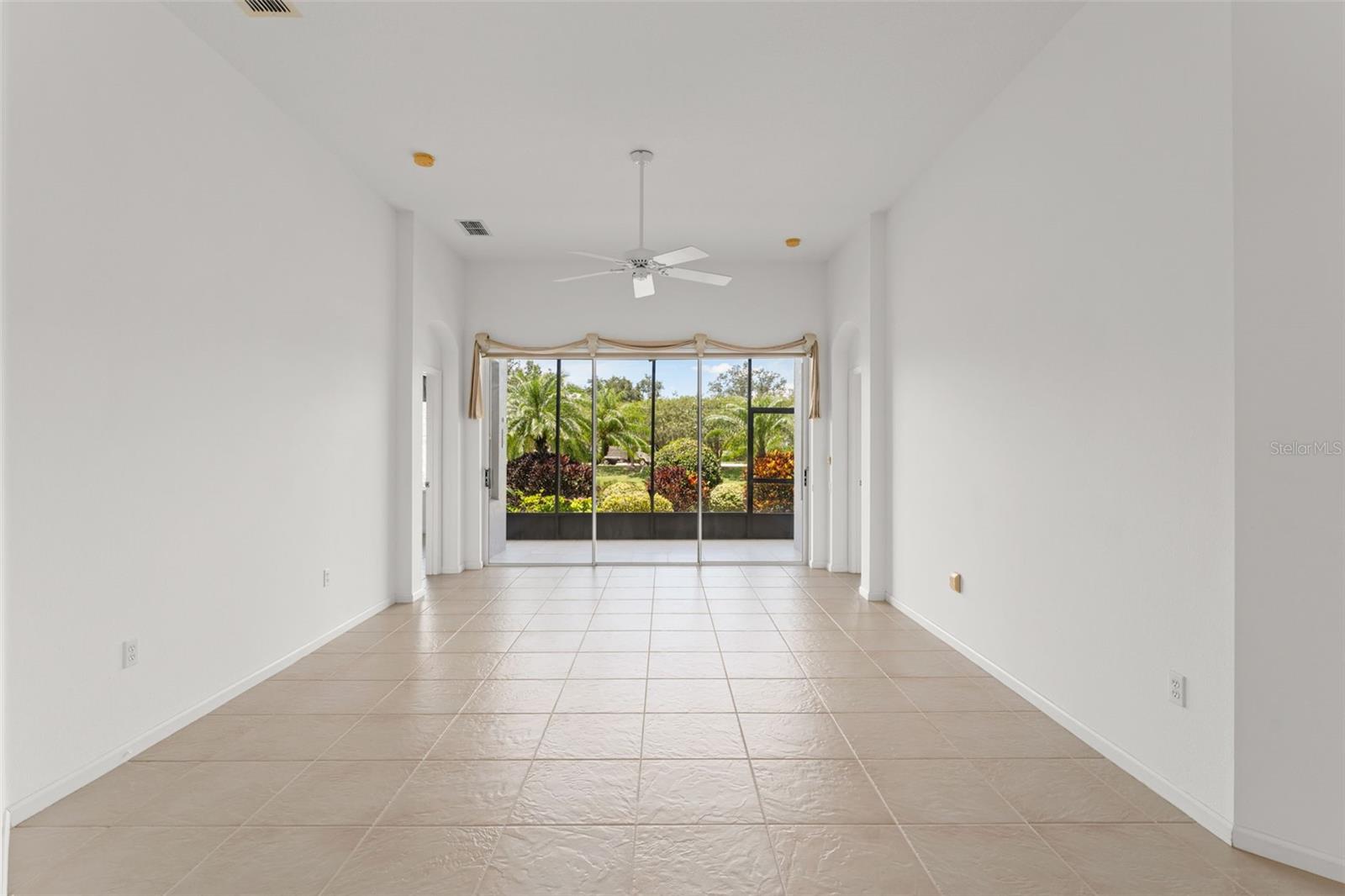 Image 16 of 44 For 3419 Fernwood Drive