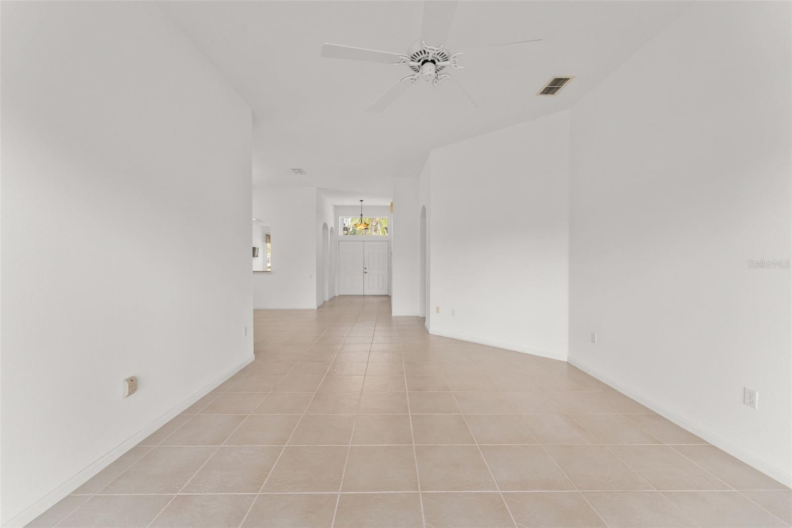 Image 19 of 44 For 3419 Fernwood Drive