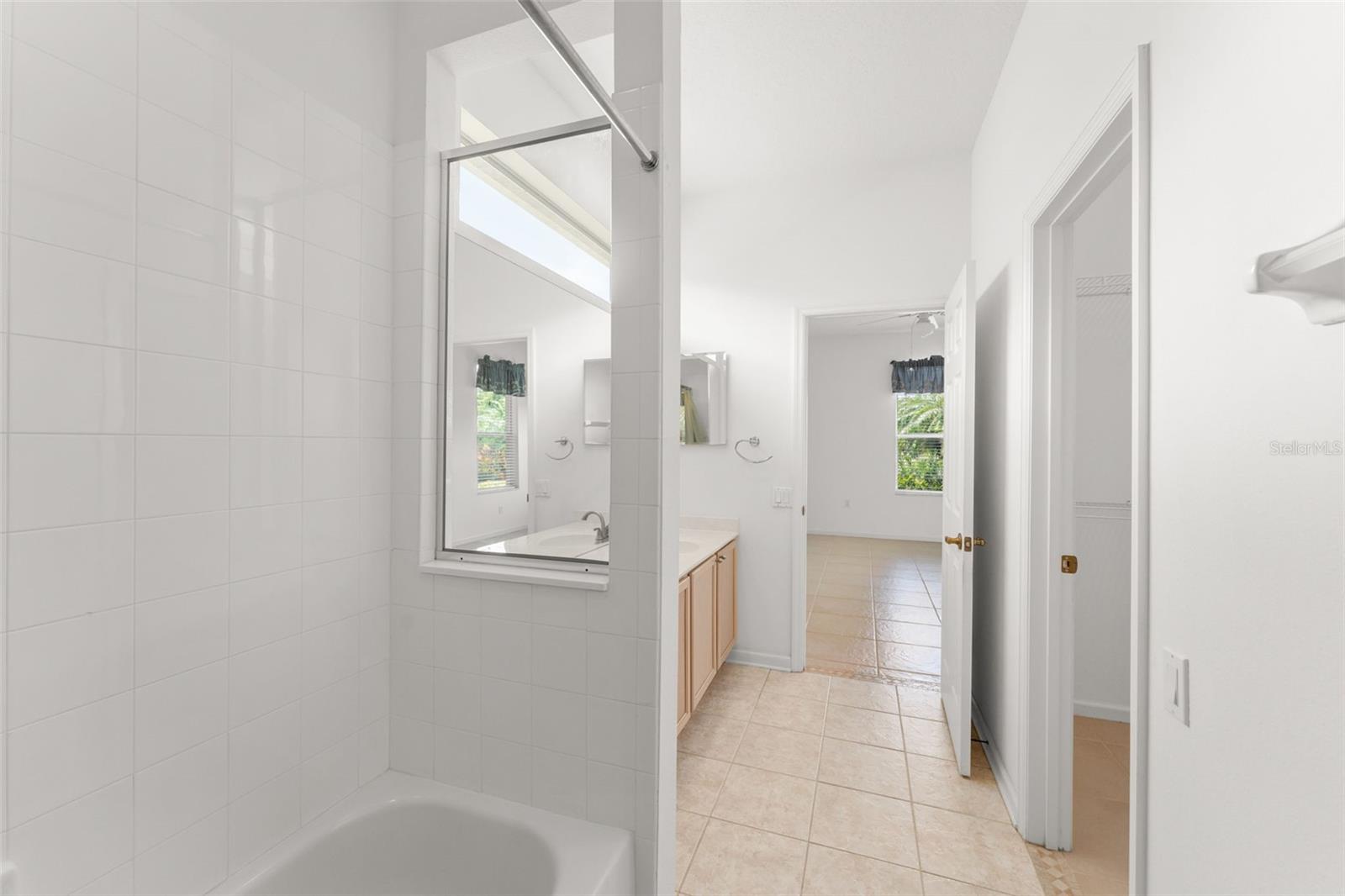 Image 31 of 44 For 3419 Fernwood Drive