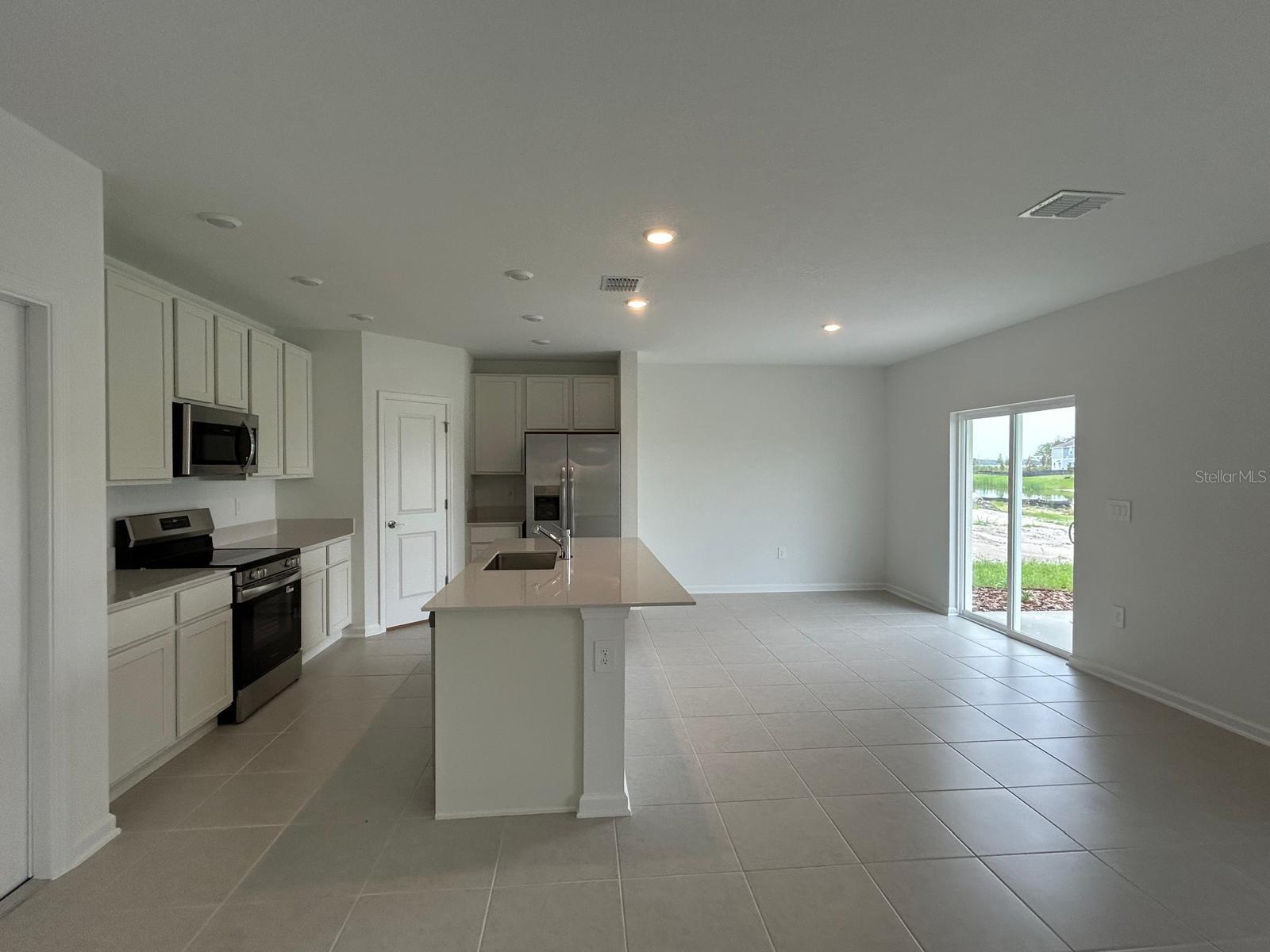 Image 3 of 22 For 5680 Portico Place