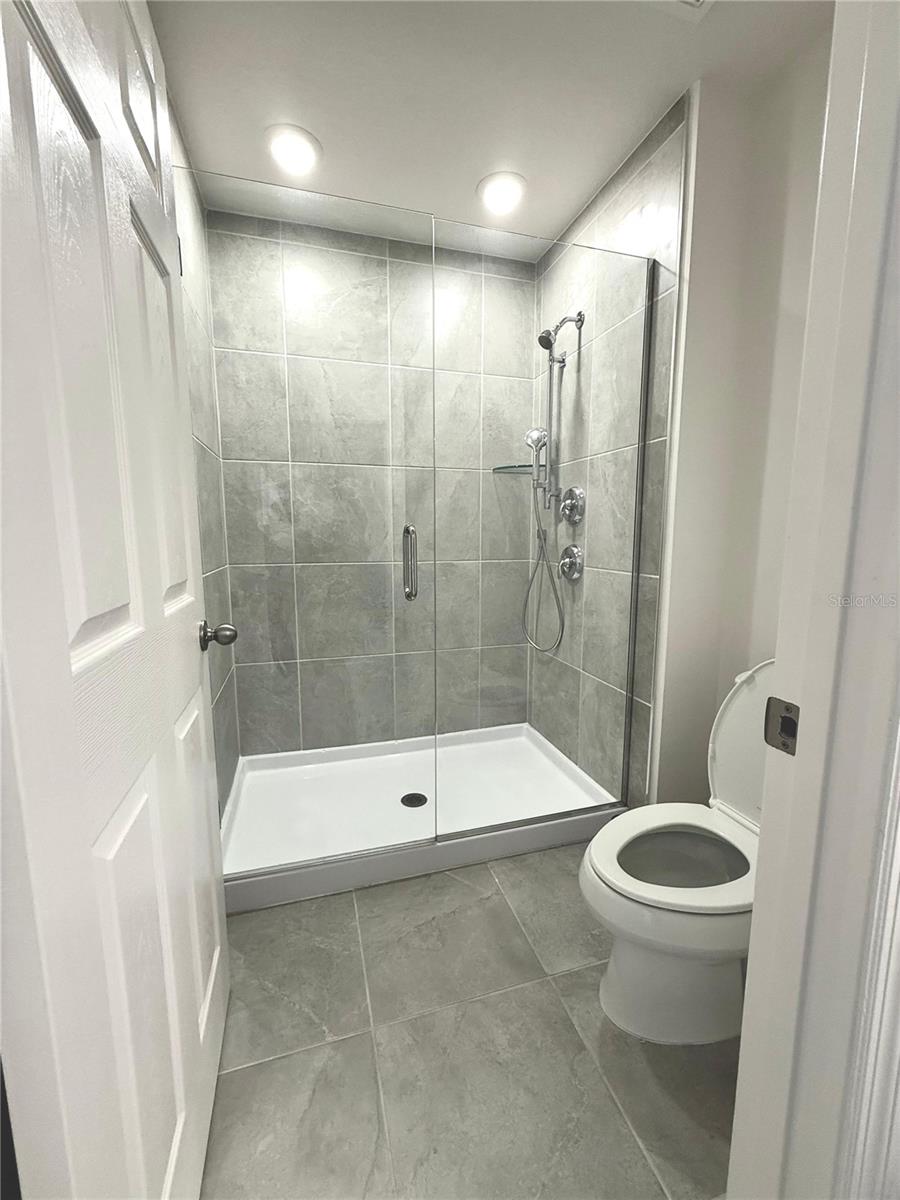 Image 17 of 22 For 900 Scrub Oak Hammock Road