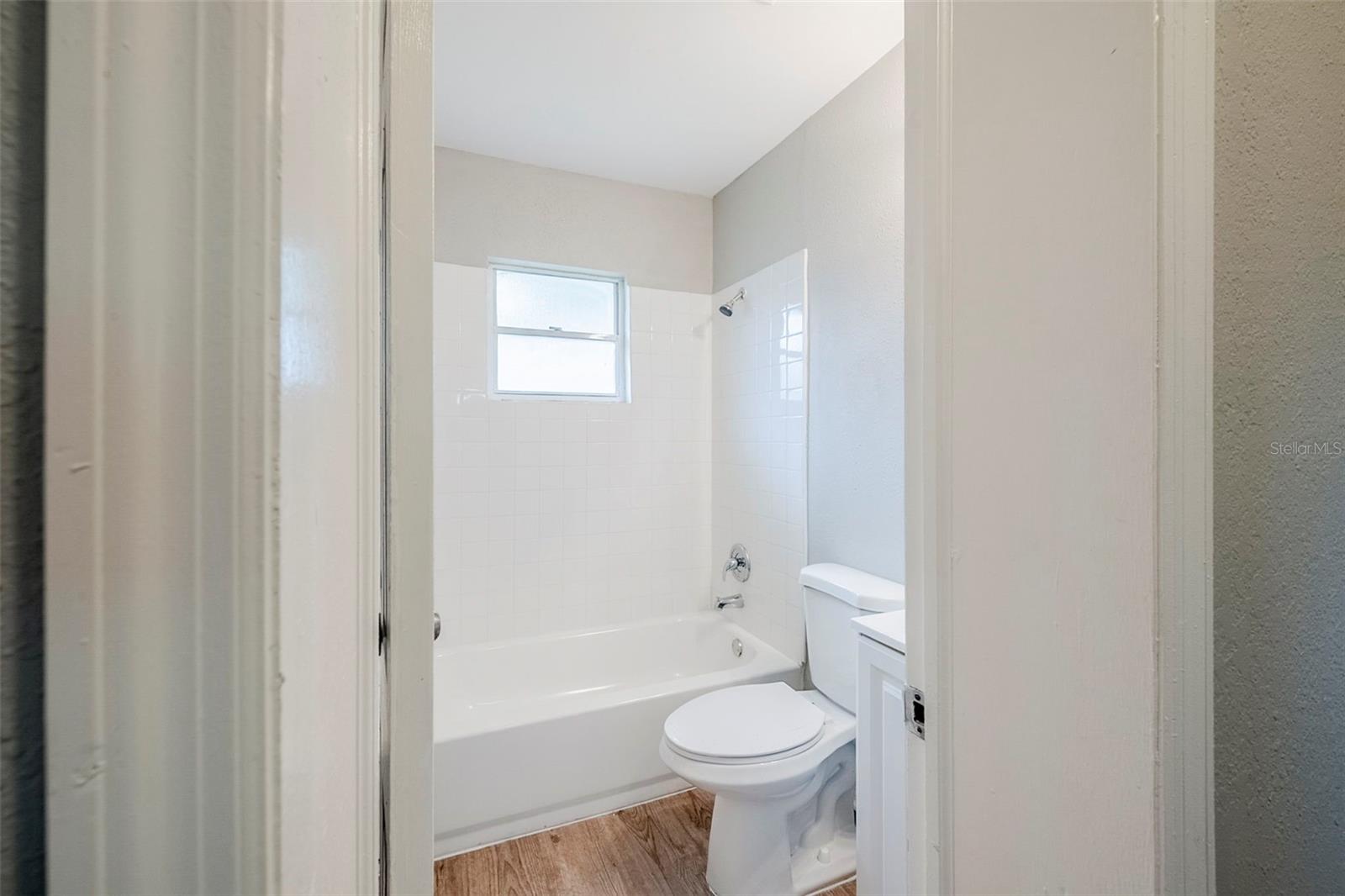 Image 16 of 46 For 4559 Gore Avenue