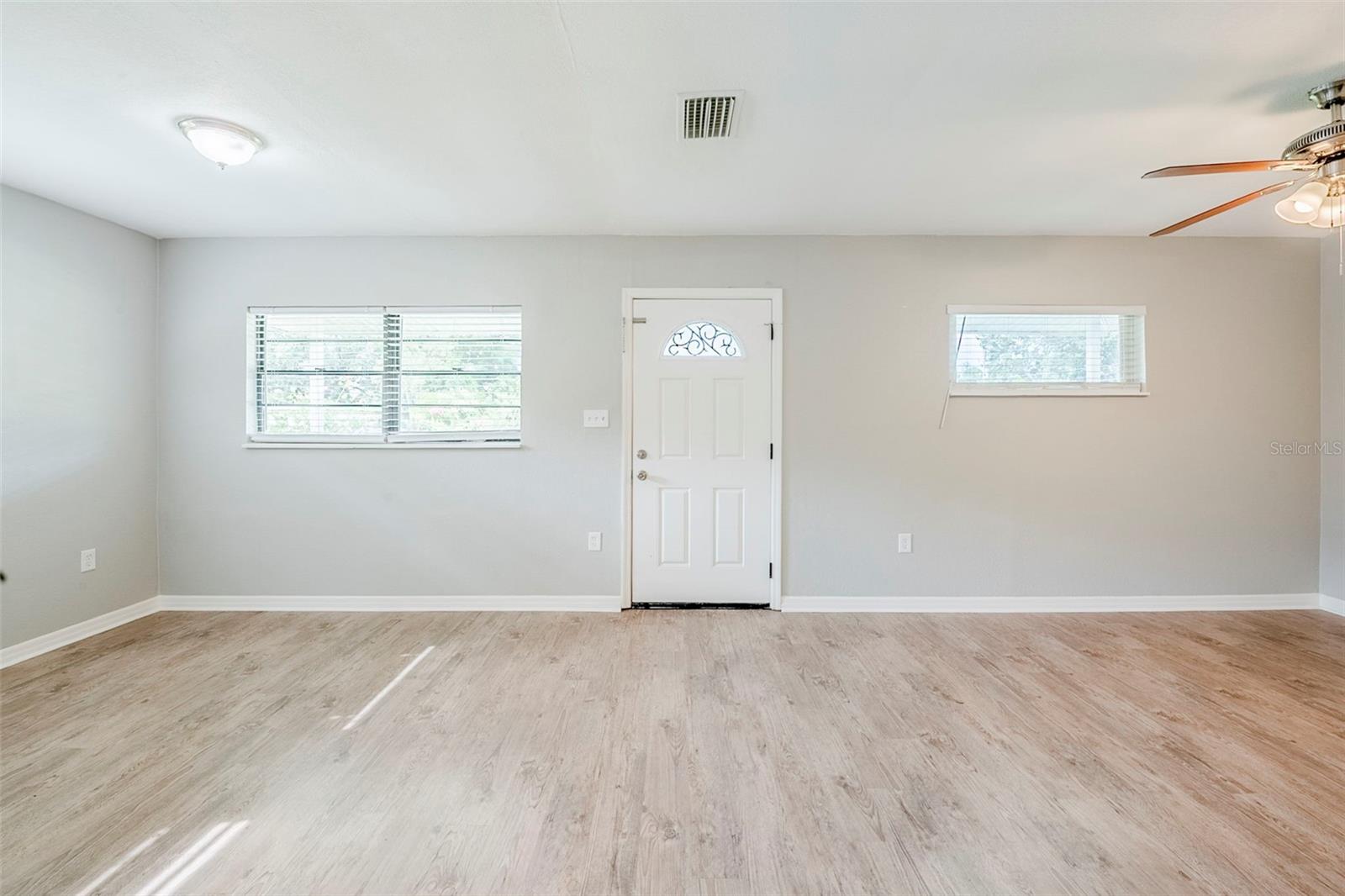Image 8 of 46 For 4559 Gore Avenue