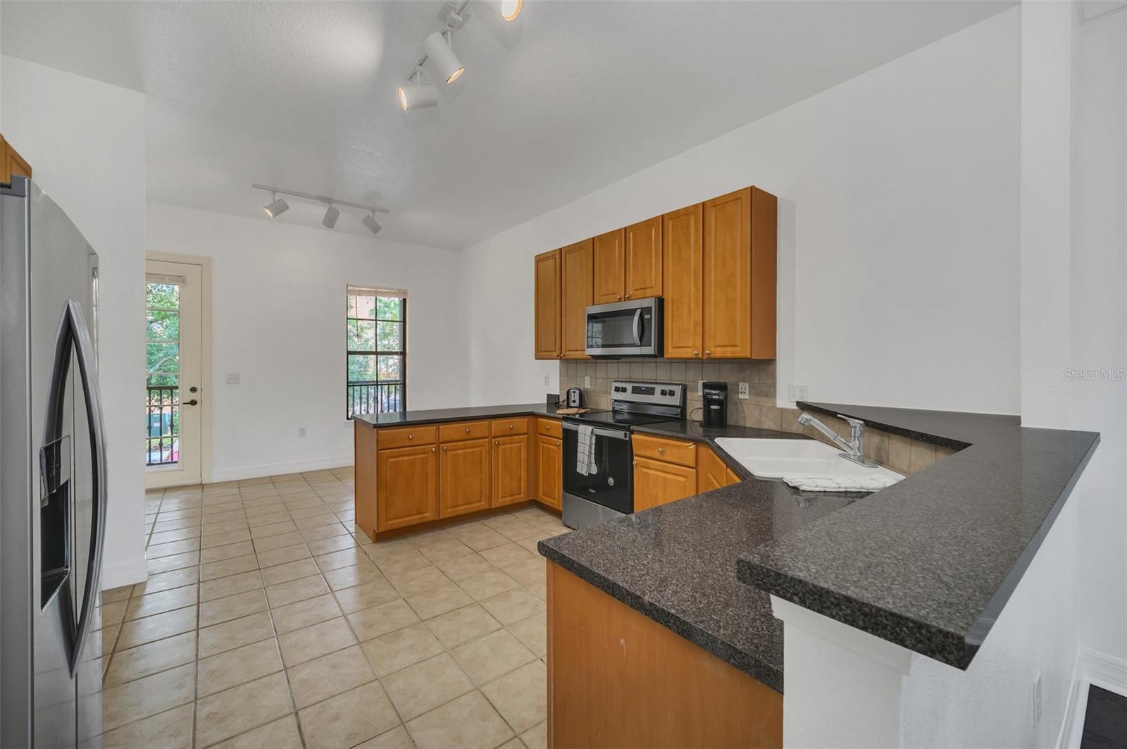 Image 14 of 70 For 506 Mirasol Circle 202