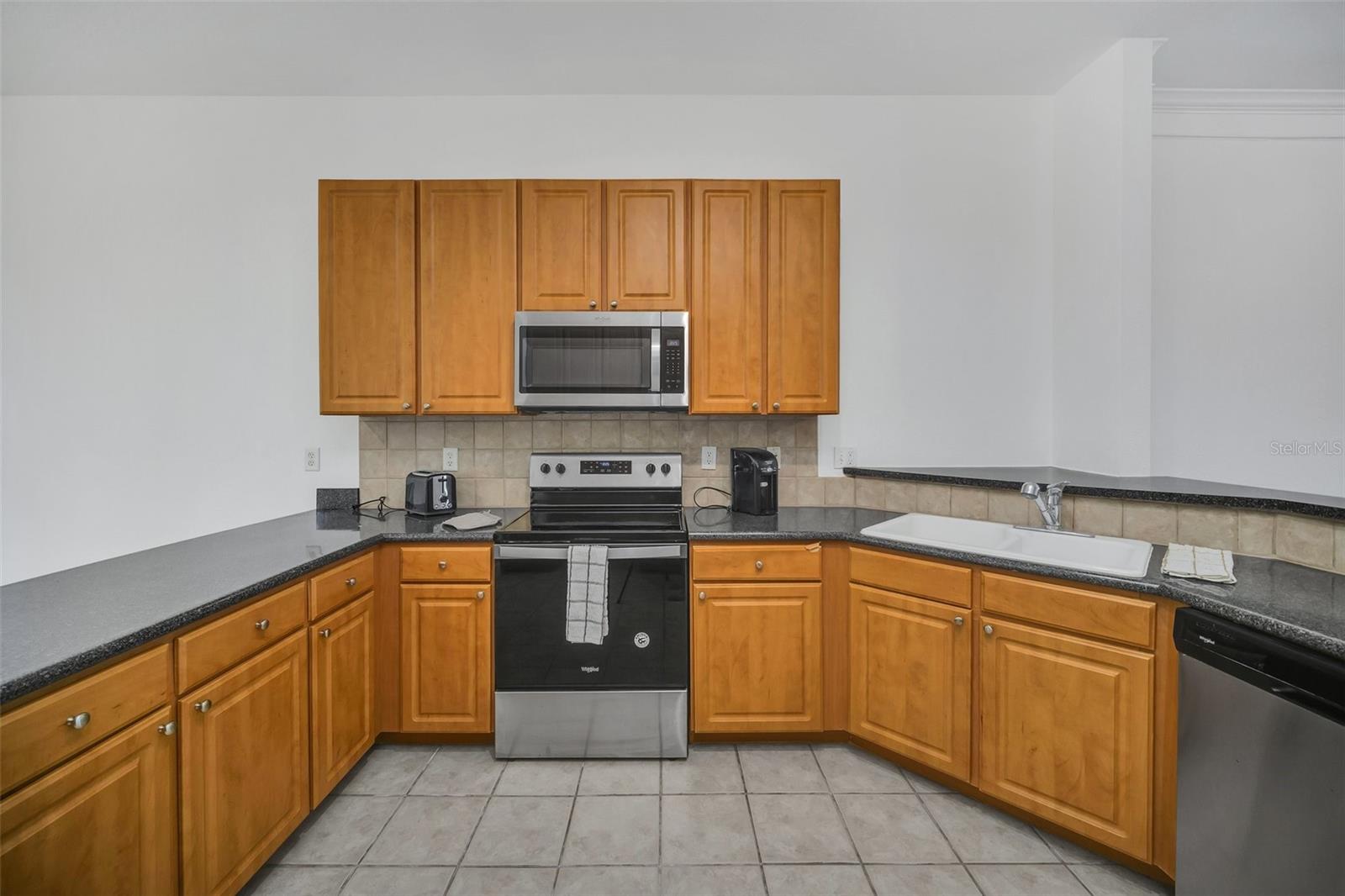 Image 15 of 70 For 506 Mirasol Circle 202