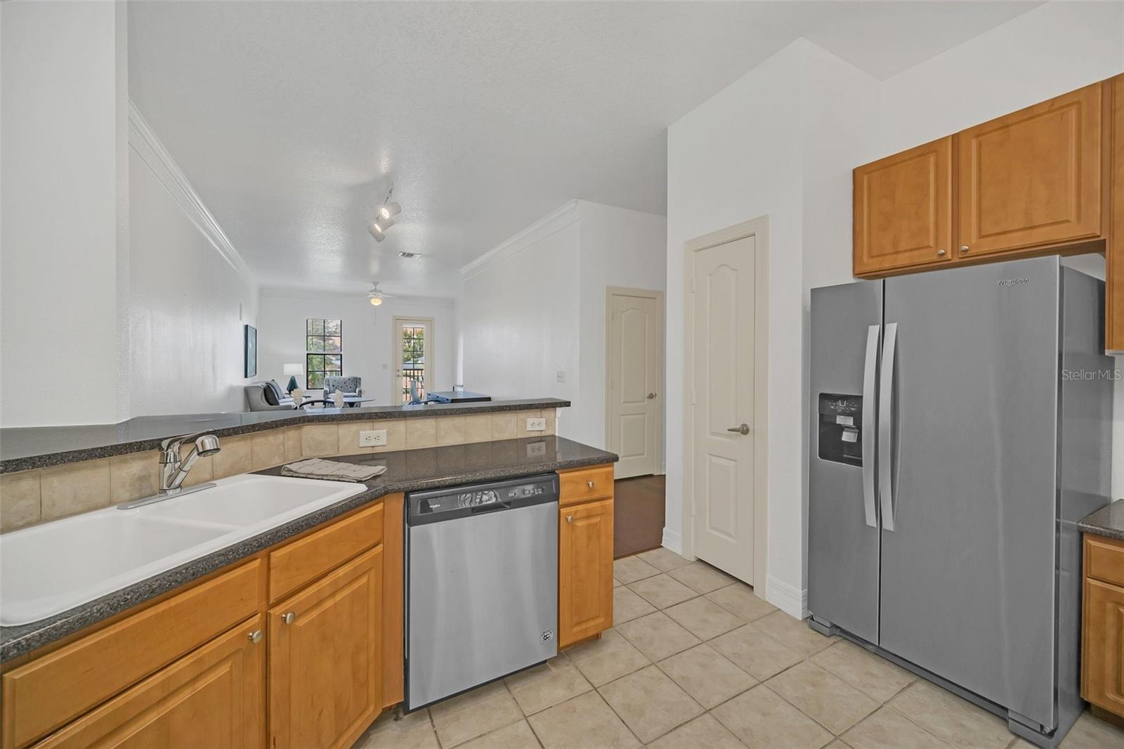Image 18 of 70 For 506 Mirasol Circle 202