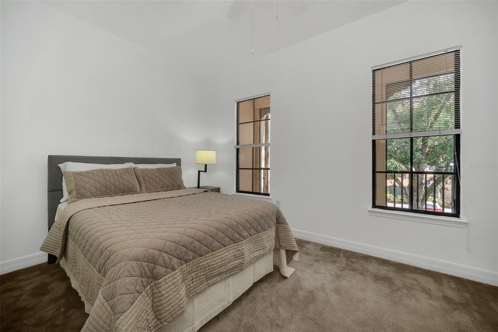Image 28 of 70 For 506 Mirasol Circle 202